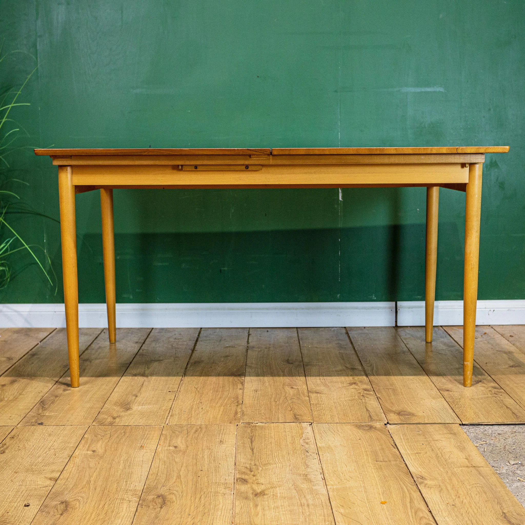1960s Blonde Walnut Triple Folding Leaf Extending Dining Table