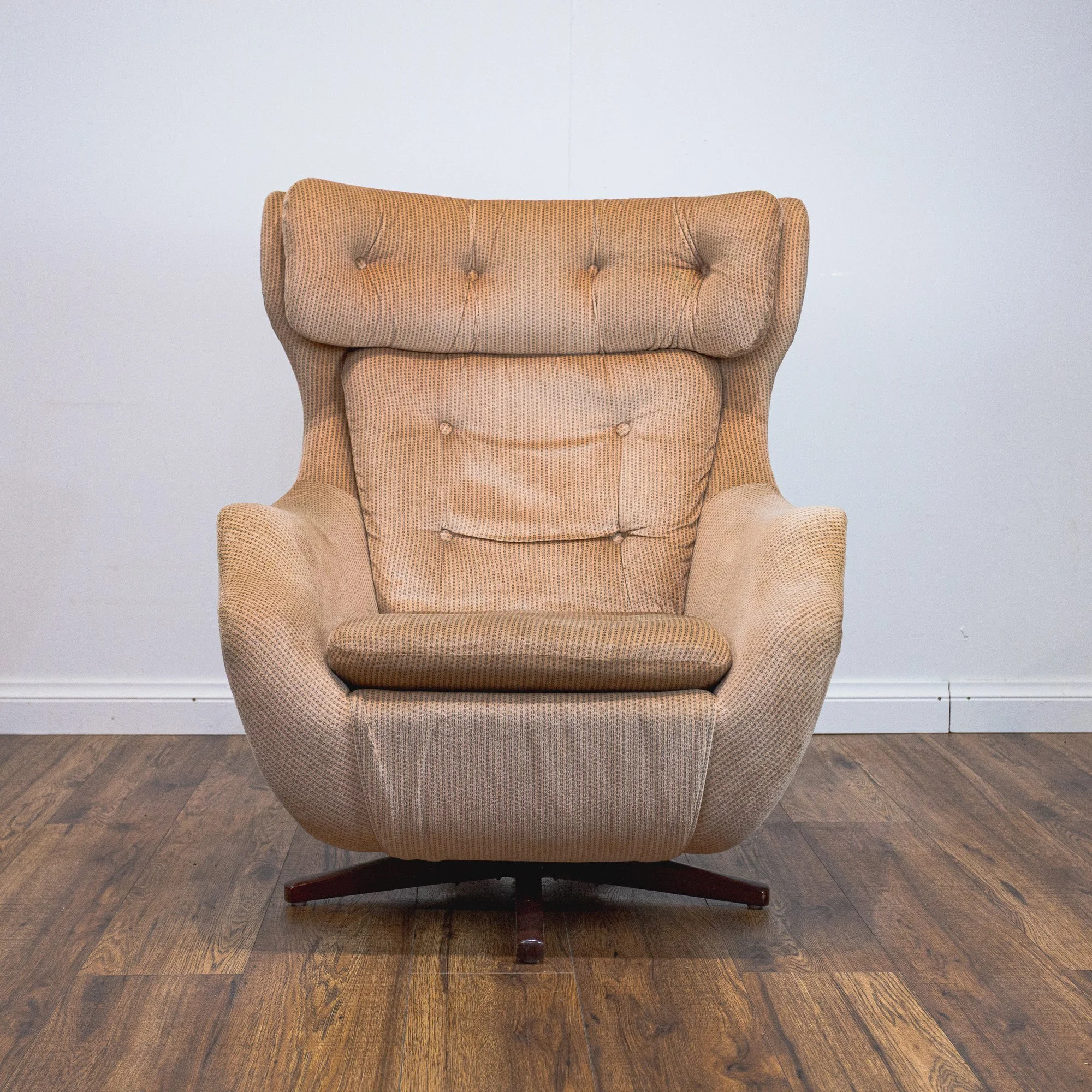 Parker Knoll ‘Statesman’ Armchair in Striped Velour