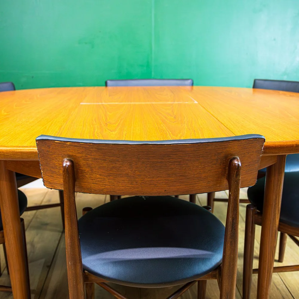 G-Plan Fresco Dining Table & 6 Round Chairs