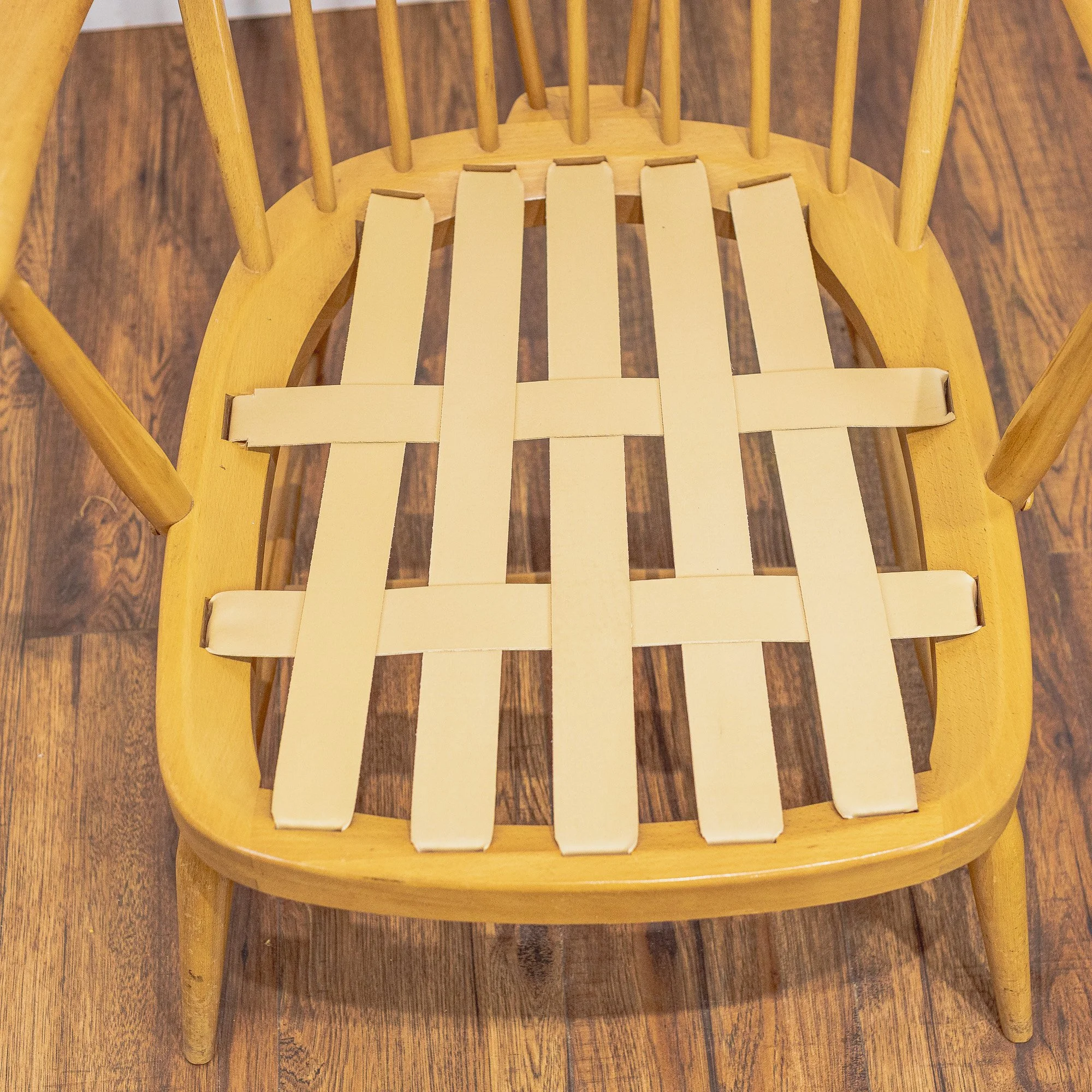 Ercol Blonde Elm Windsor Model 334 Armchair -10.jpg