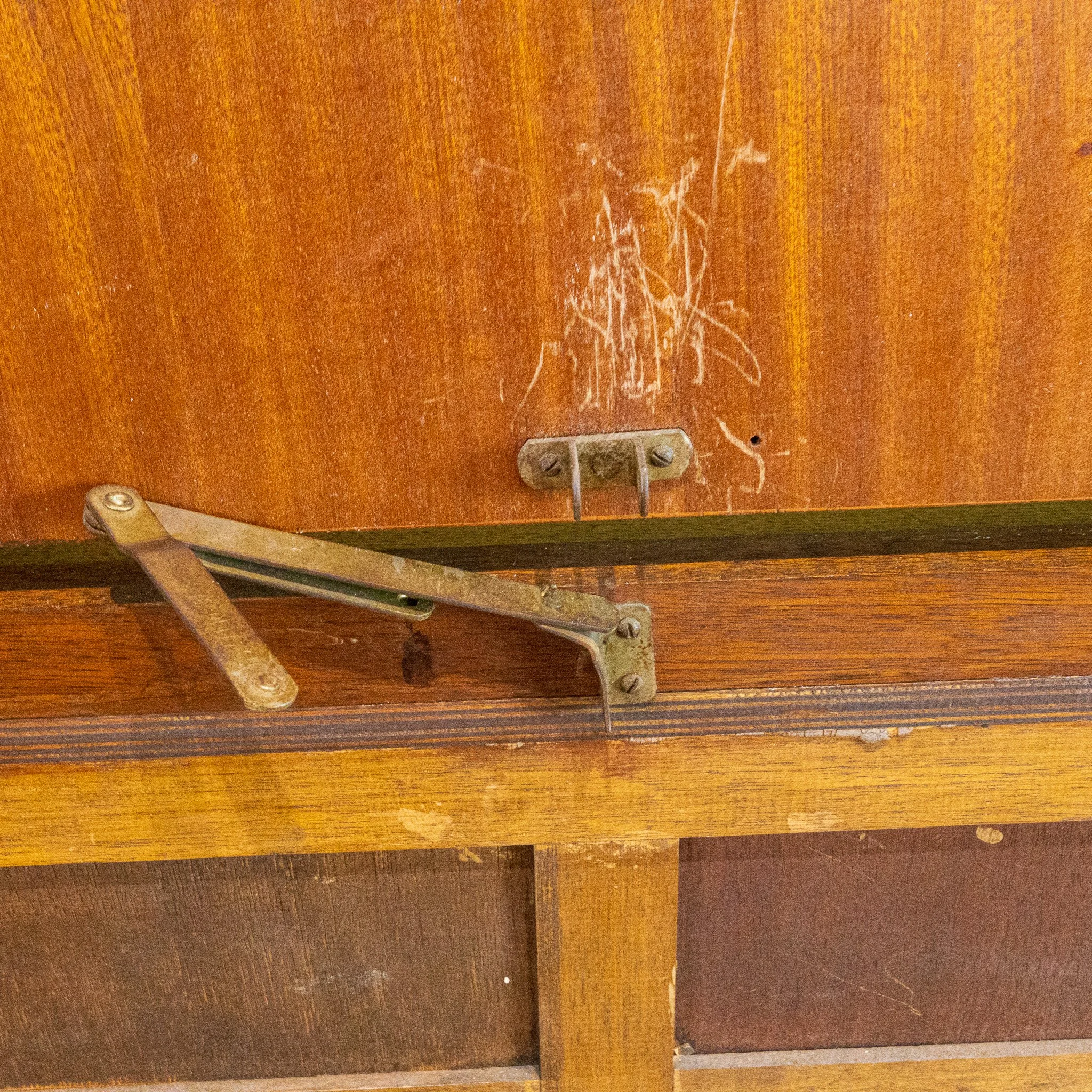 Austinsuite Oak Art Deco Style Dressing Table