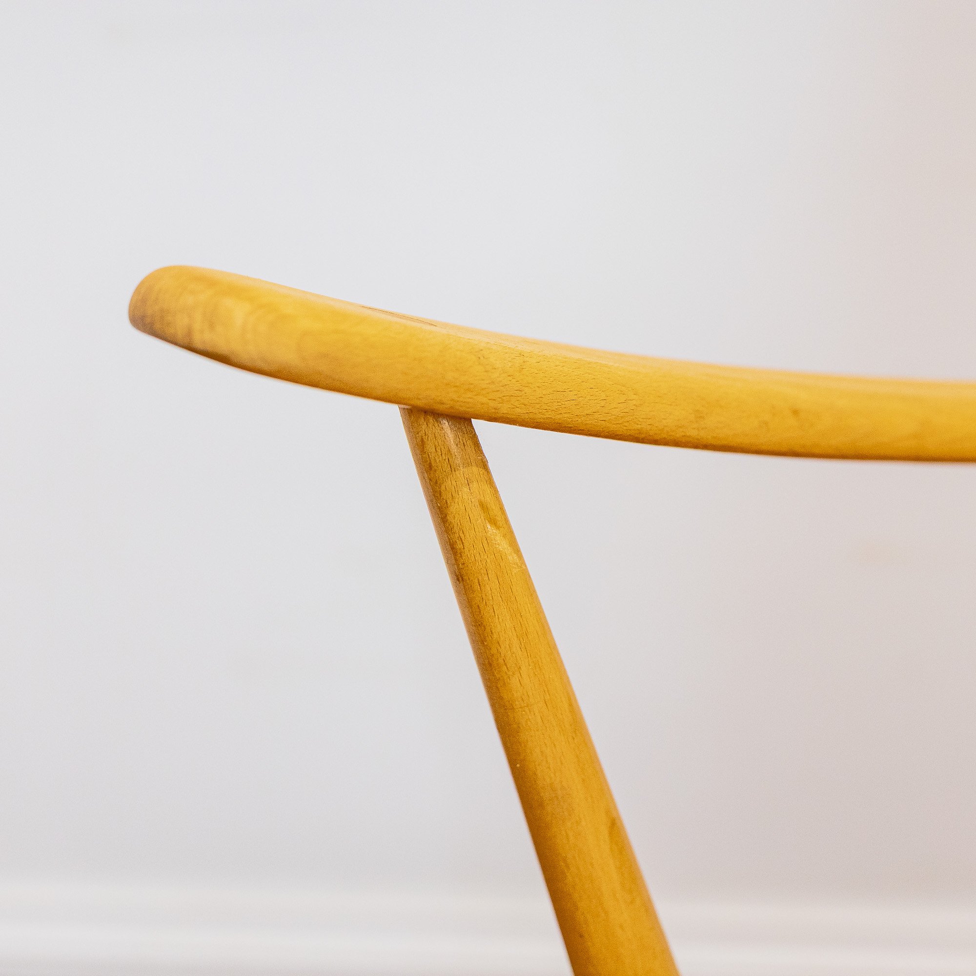 Ercol Blonde Elm Windsor Model 334 Armchair -5.jpg