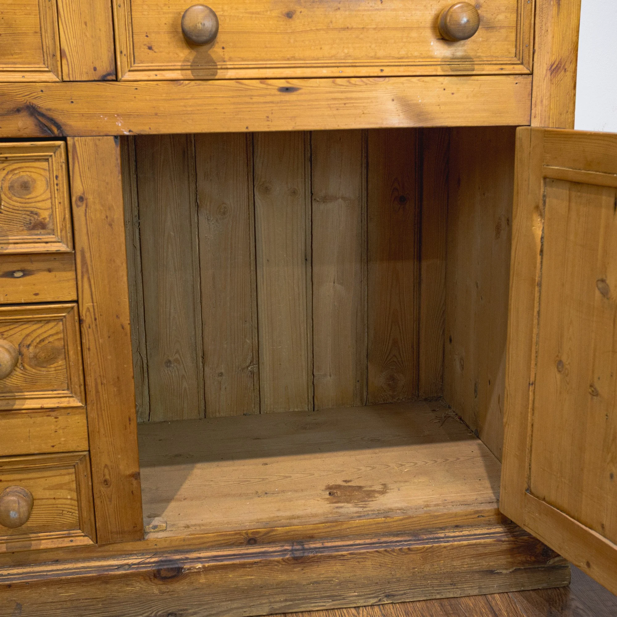 Large Country Farmhouse Pine Dresser