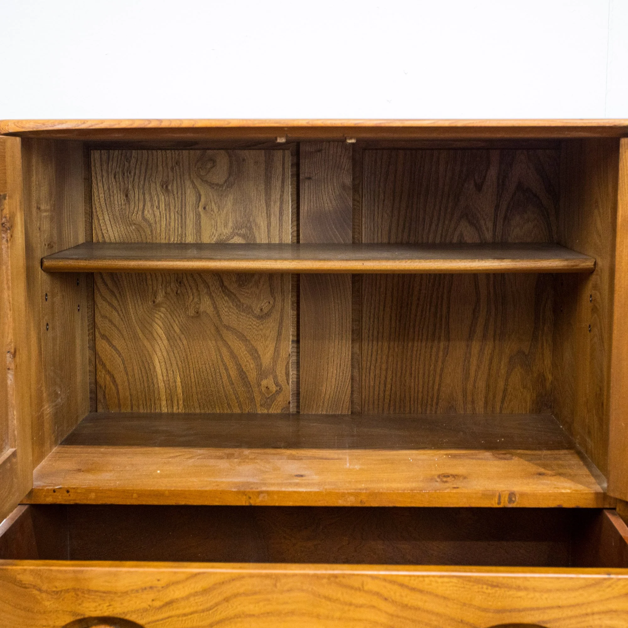 Ercol Windsor Blonde Elm Sideboard Model 467