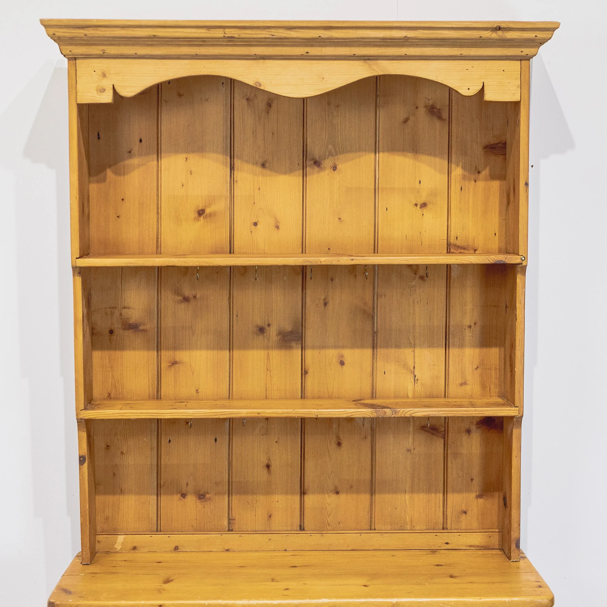 Small Pine Welsh Kitchen Dresser -4.jpg