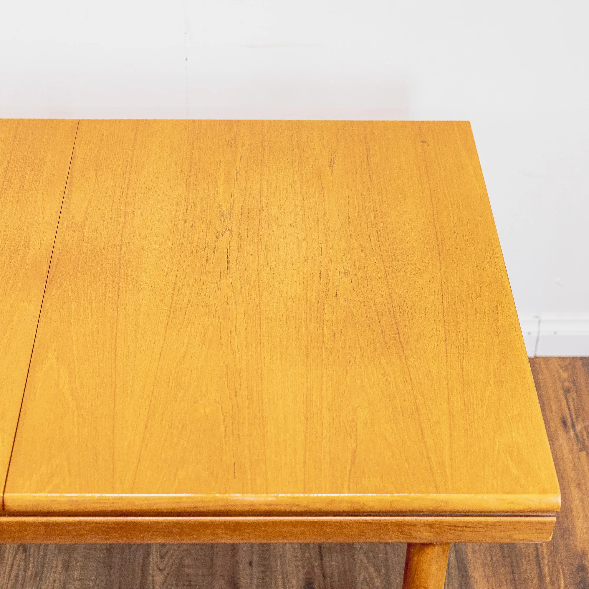 White & Newton Rectangular Teak Extending Dining Table -3.jpg