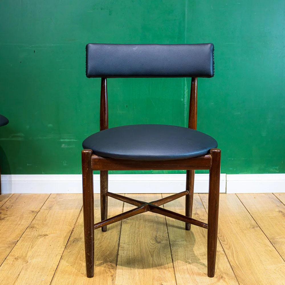 G-Plan Fresco Dining Table & 6 Round Chairs