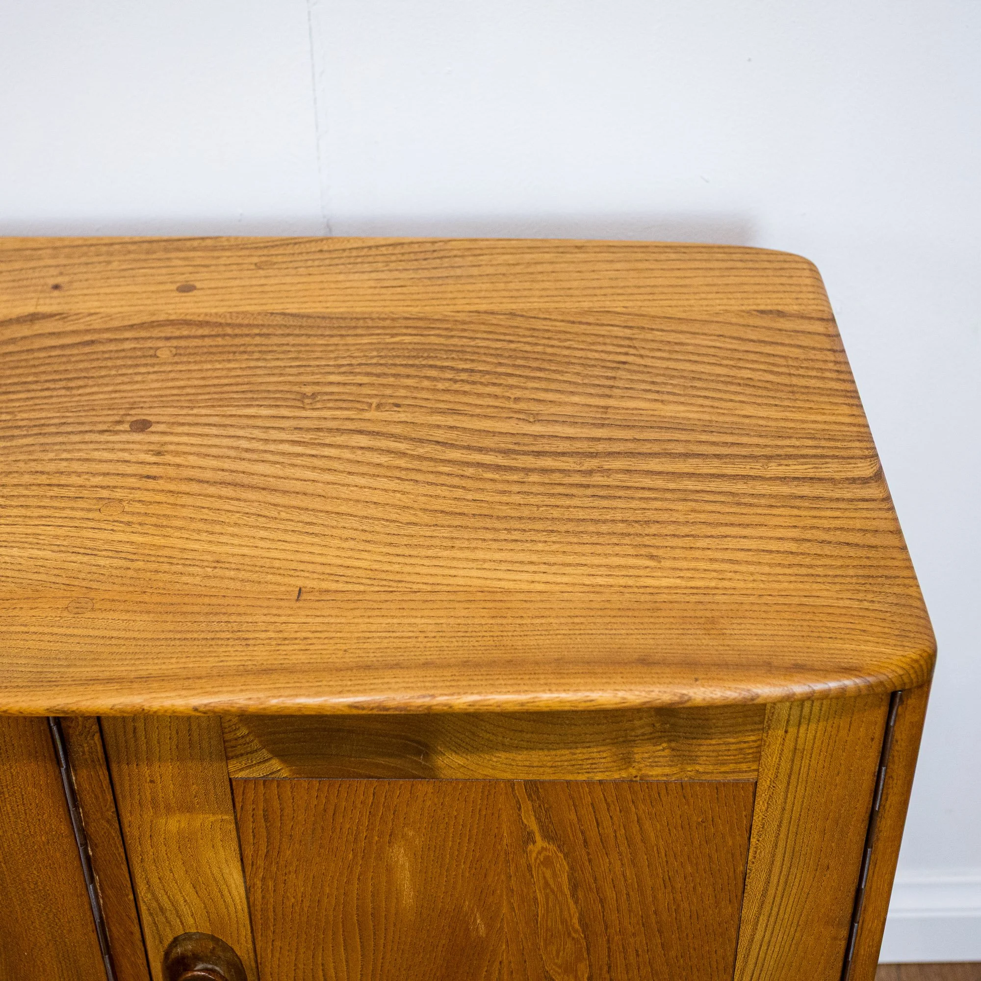 Ercol Windsor Blonde Elm Sideboard Model 467