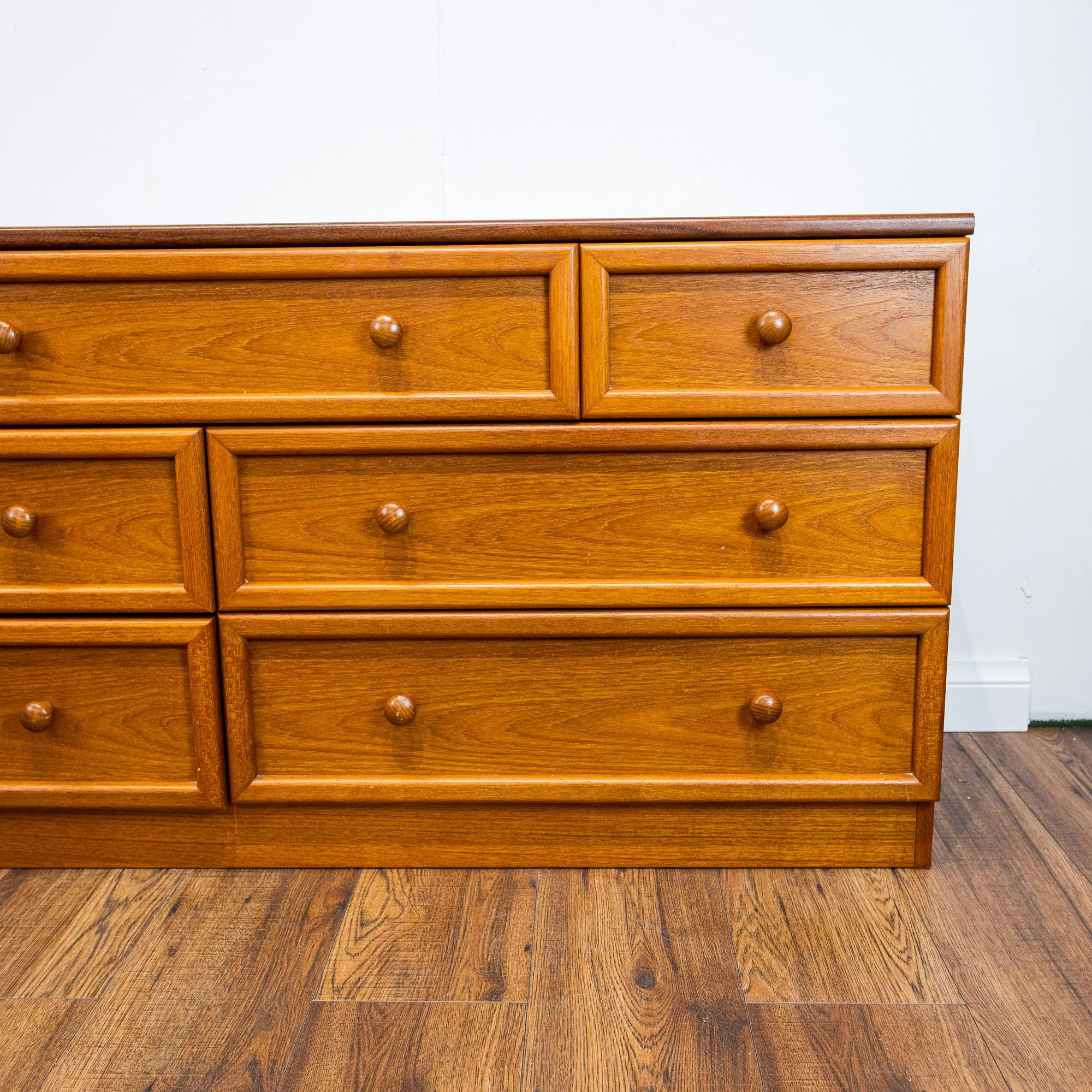 G Plan Albany Teak Wide Chest of 7 Drawers by Leslie Dandy
