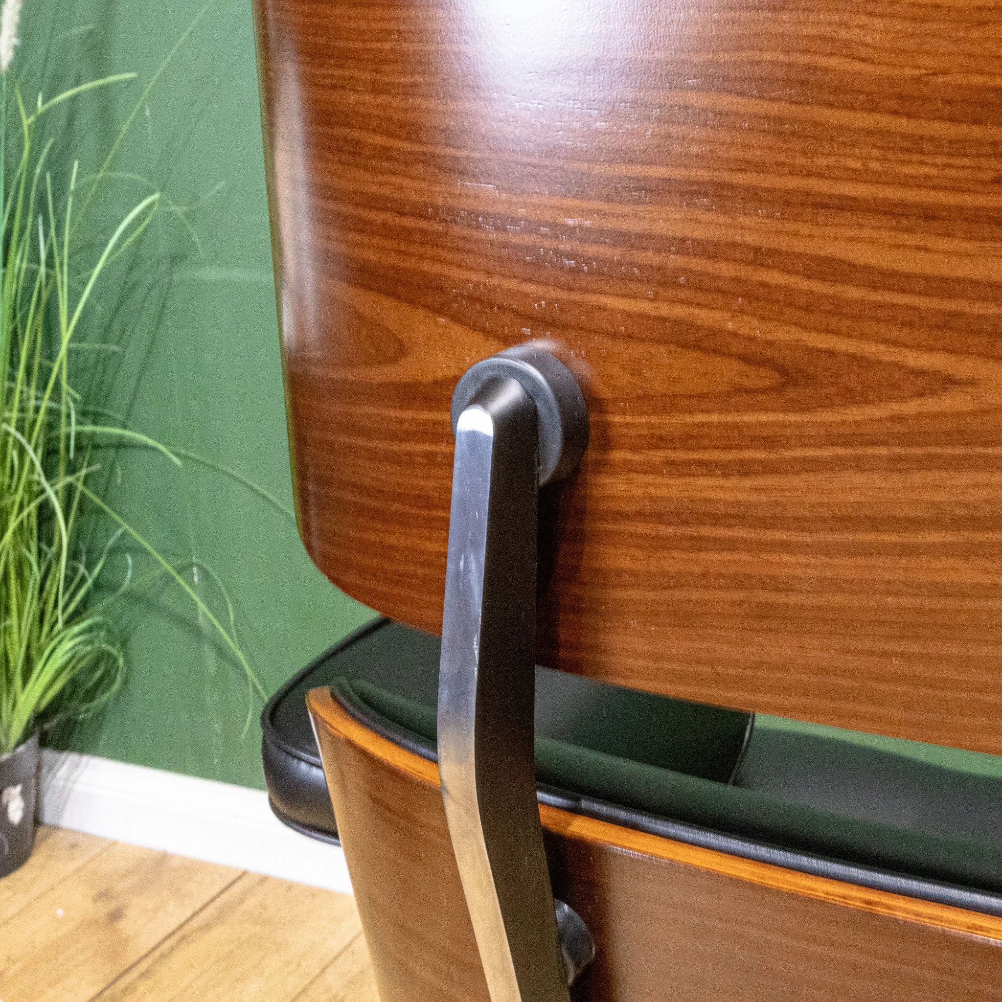 Eames Style Mid-Century Office Chair & Footstool