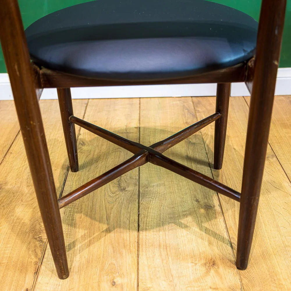 G-Plan Fresco Dining Table & 6 Round Chairs
