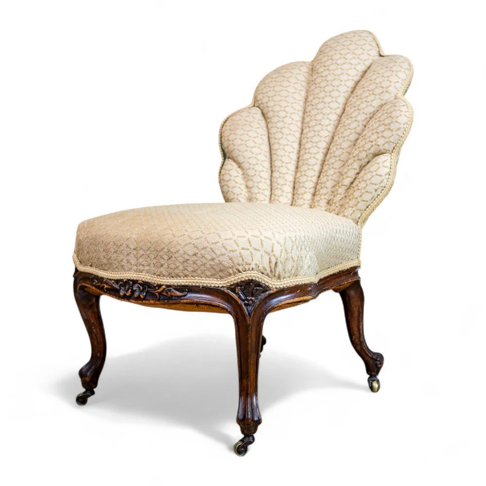 Victorian Walnut Shell-Back Bedroom Chair