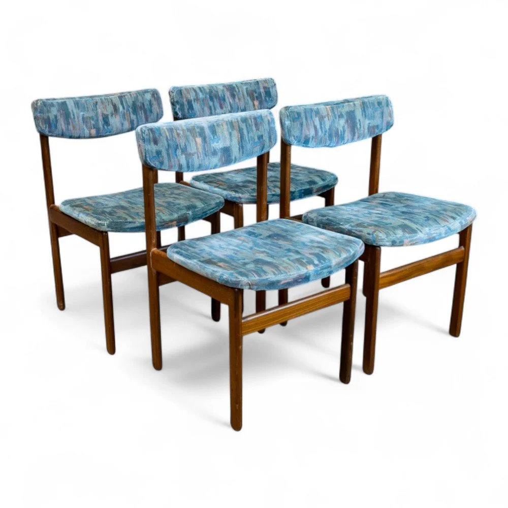 Mid-Century Teak Round Dining Table & 4 Chairs
