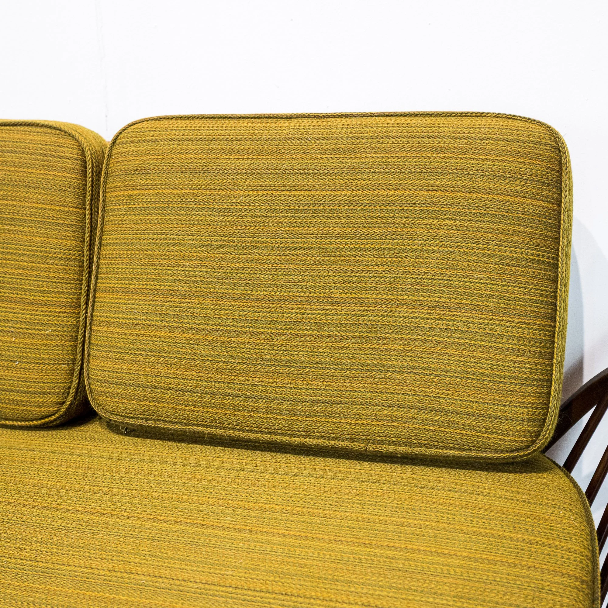 Ercol Studio Couch / Daybed in Brown