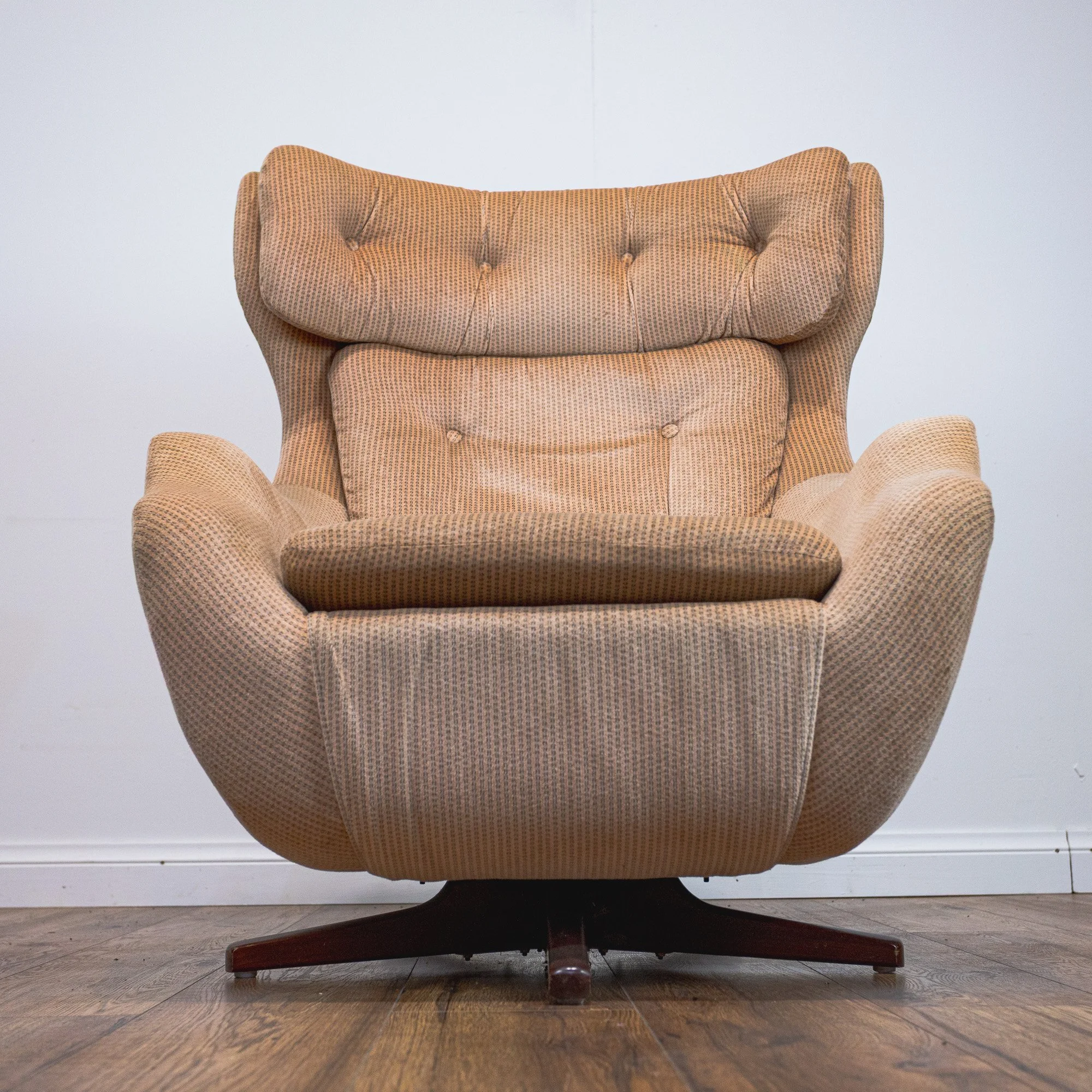 Parker Knoll ‘Statesman’ Armchair in Striped Velour
