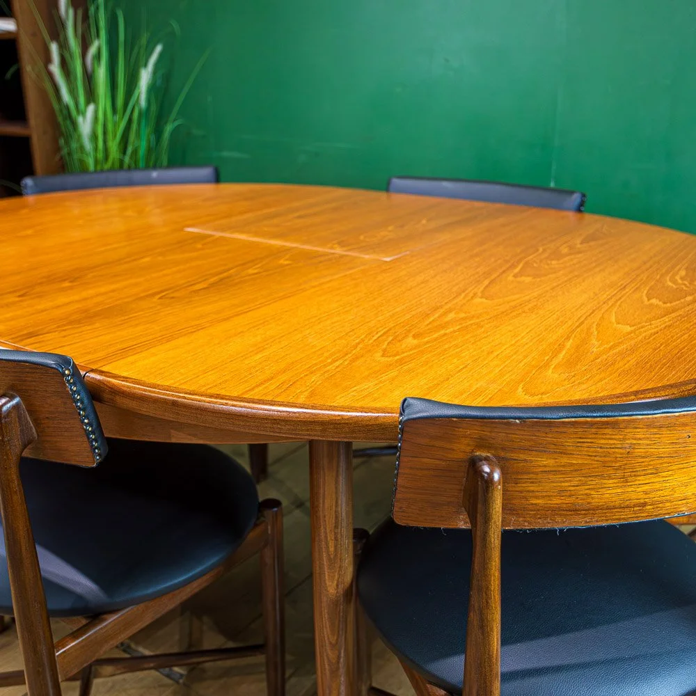 G-Plan Fresco Dining Table & 6 Round Chairs