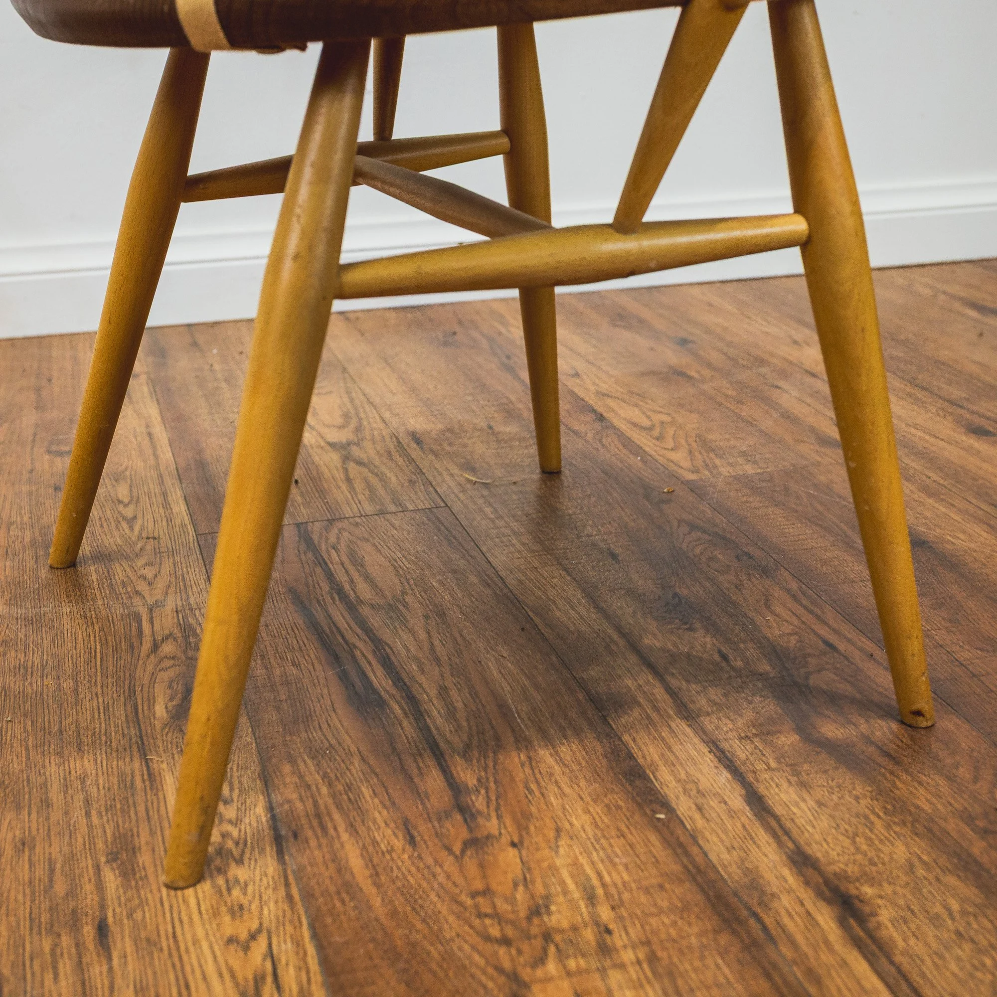 1 - Ercol Gold Label 365 Elm Quaker Dining Chairs x5 -18.jpg