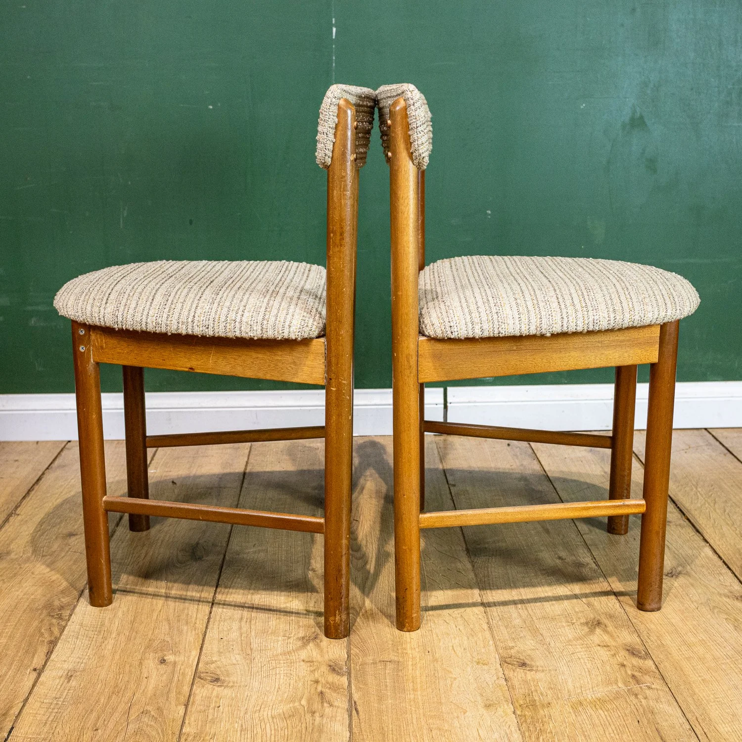 McIntosh Tuck Under Teak Round Dining Table and Chairs Set