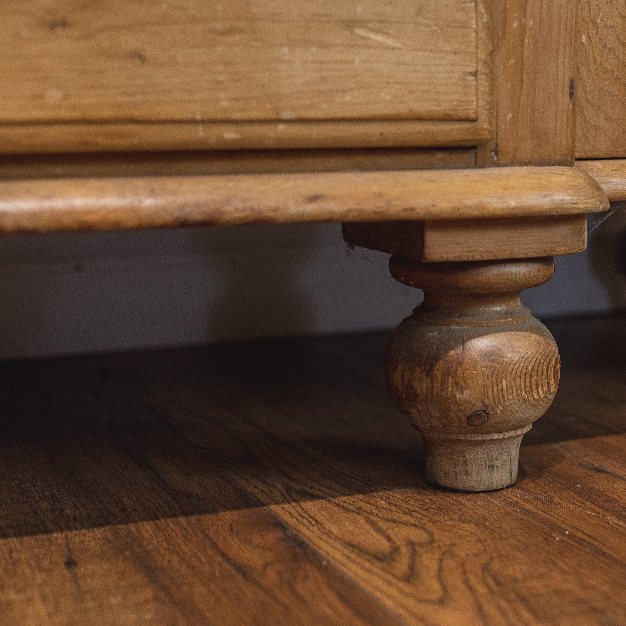 23. Victorian Pine breakfront 3 Drawer Dressing Table-12.jpg