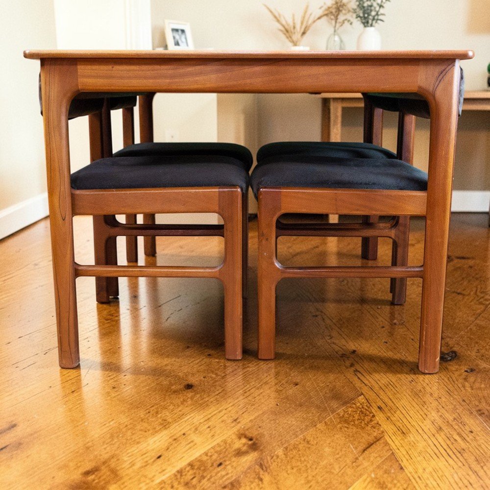 Mcintosh space saver teak table