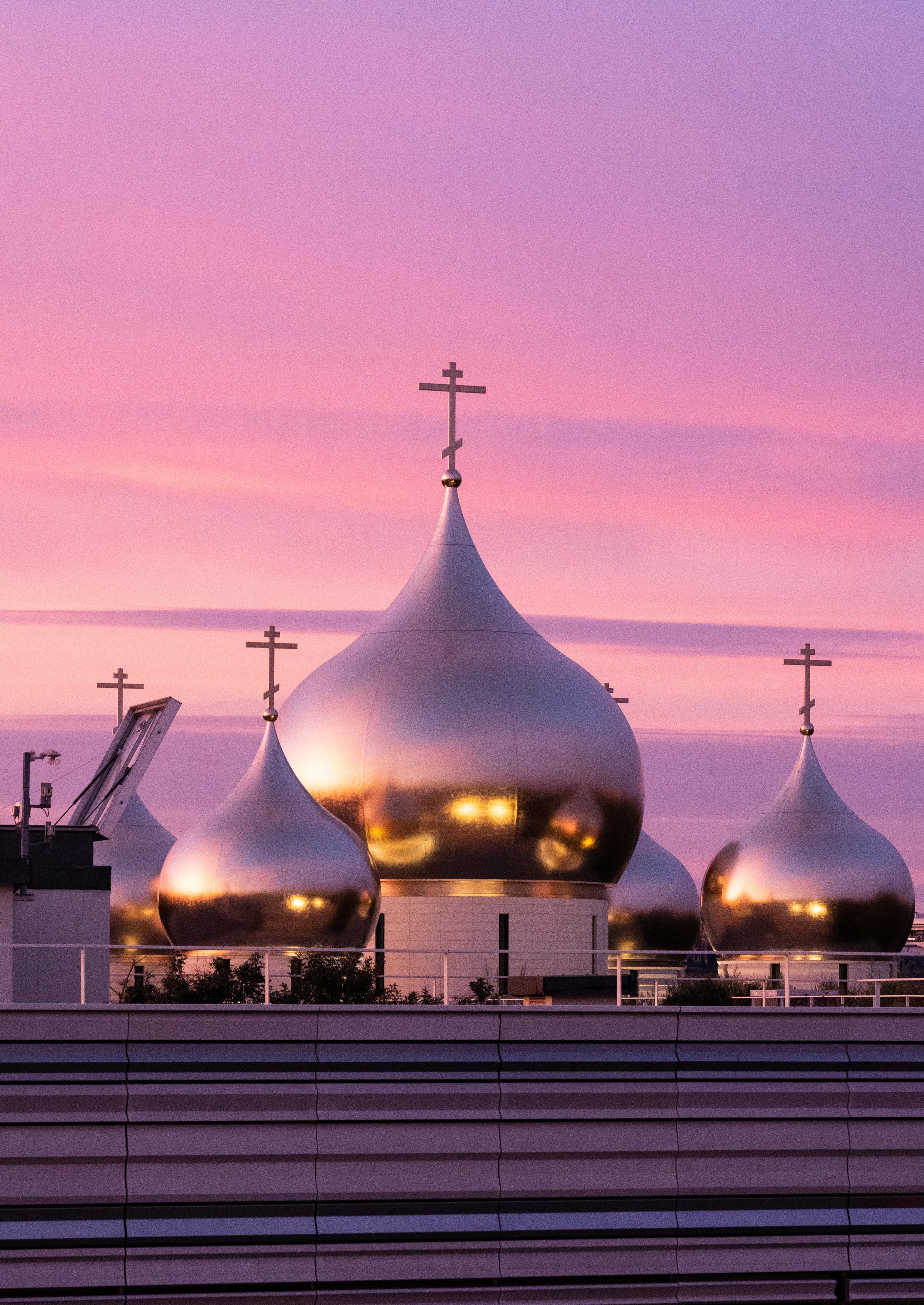 Russian_Orthodox_Cathedral_Paris_Yoël_Taïeb.jpg