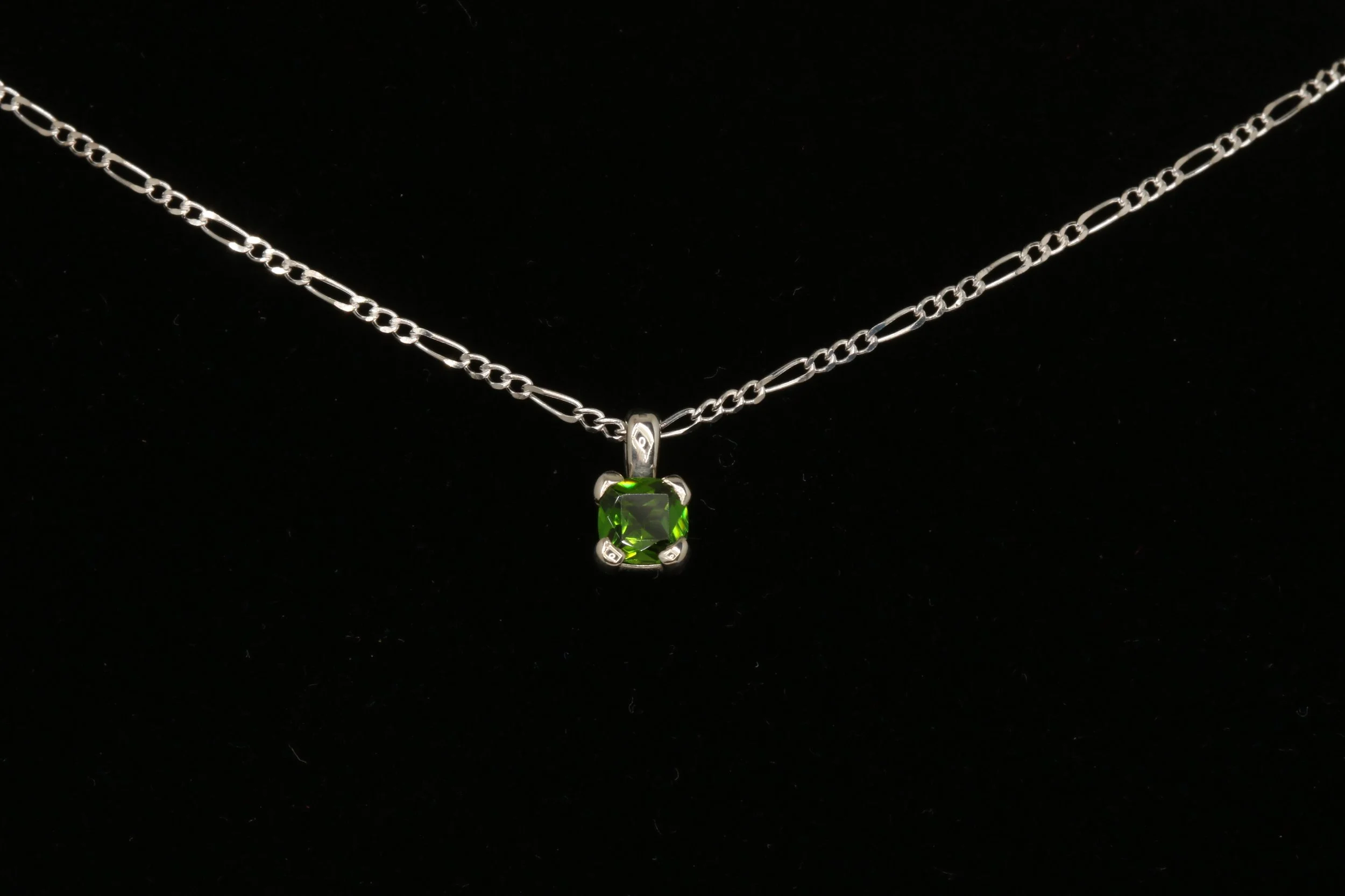 Chrome Diopside Pendant Necklace