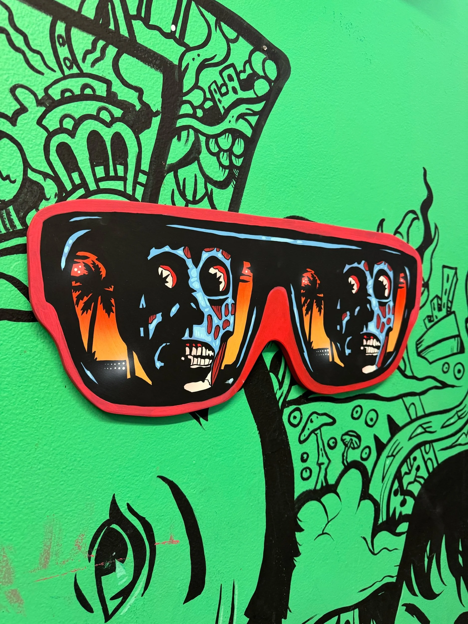 They live glasses  (1)