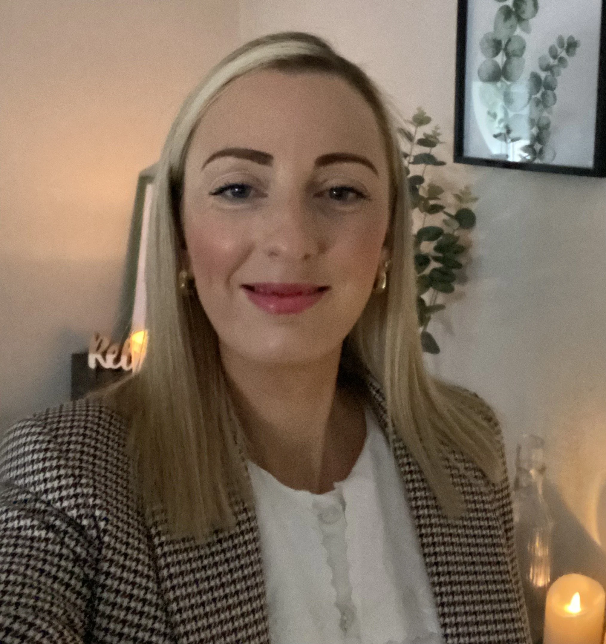 Picture of Rachael in her treatment room