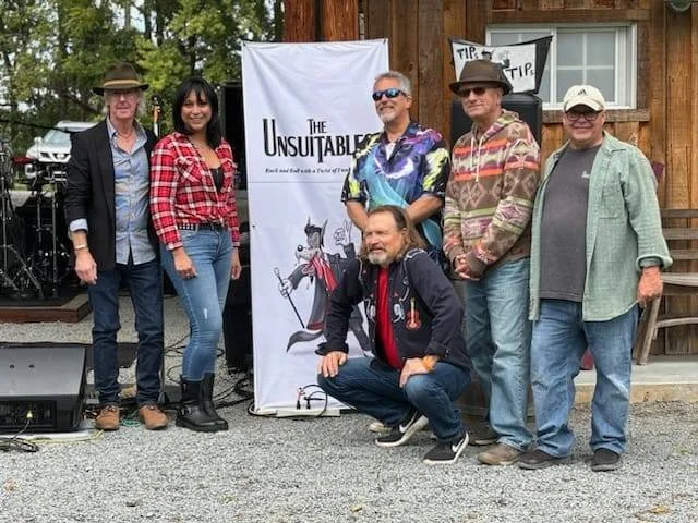 Live Music - The Unsuitables