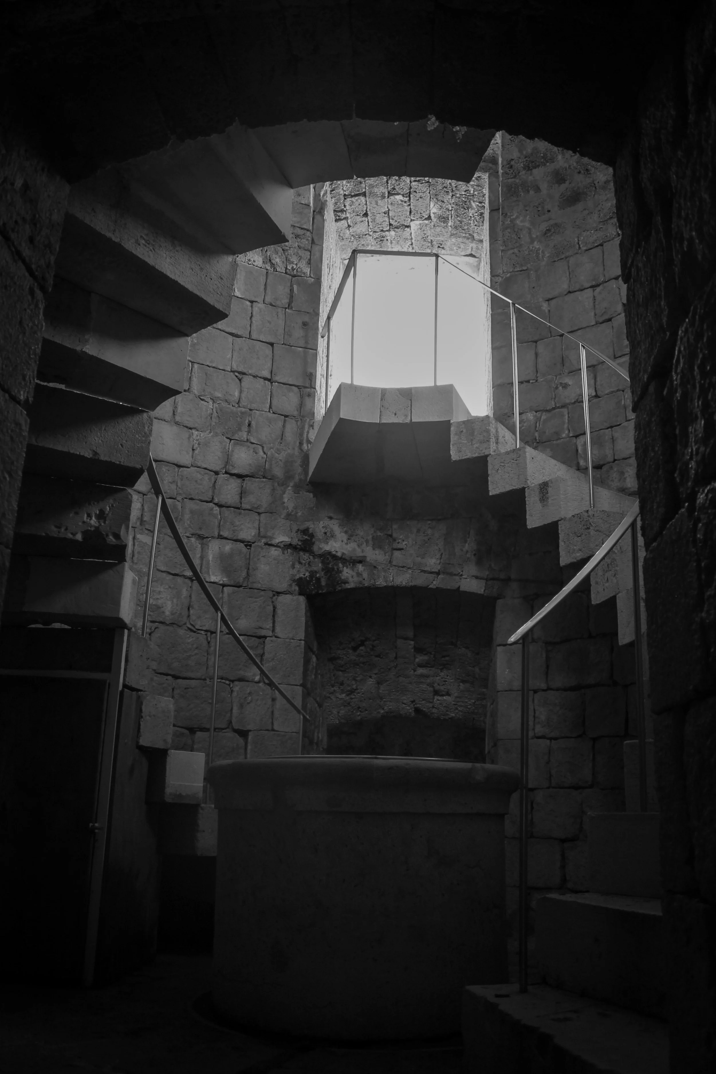 We partner with a limited number of brands each quarter to provide ongoing creative support through a structured, multi-month engagement.  Each tier is designed to meet you where you are—while giving you room to grow.