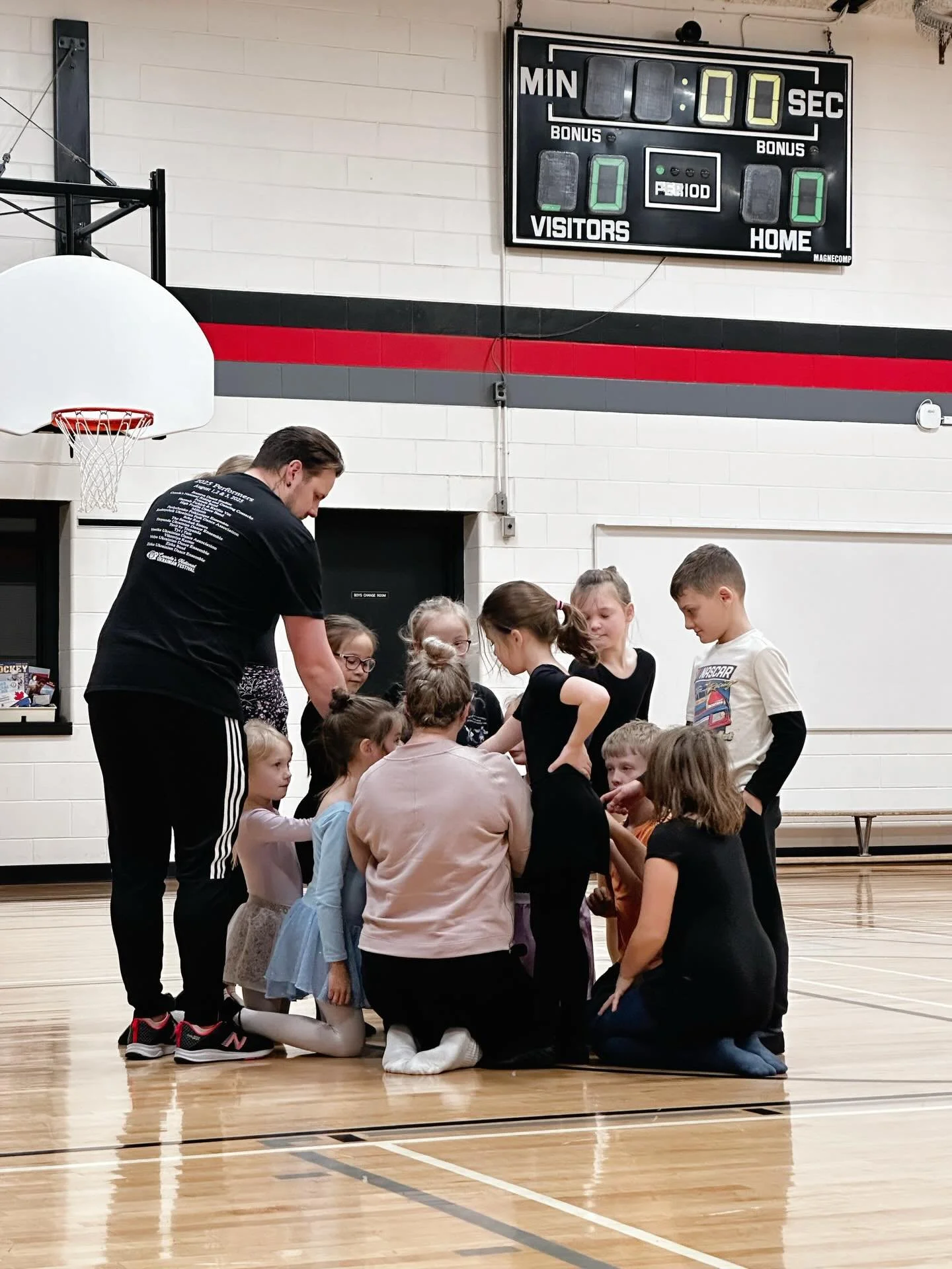 November was a busy month for us &mdash; filled with choreography workshops and parent observation days! We&rsquo;re looking forward to December and sharing everything our dancers have learned so far at our Christmas Party on Monday, December 8th. ✨
