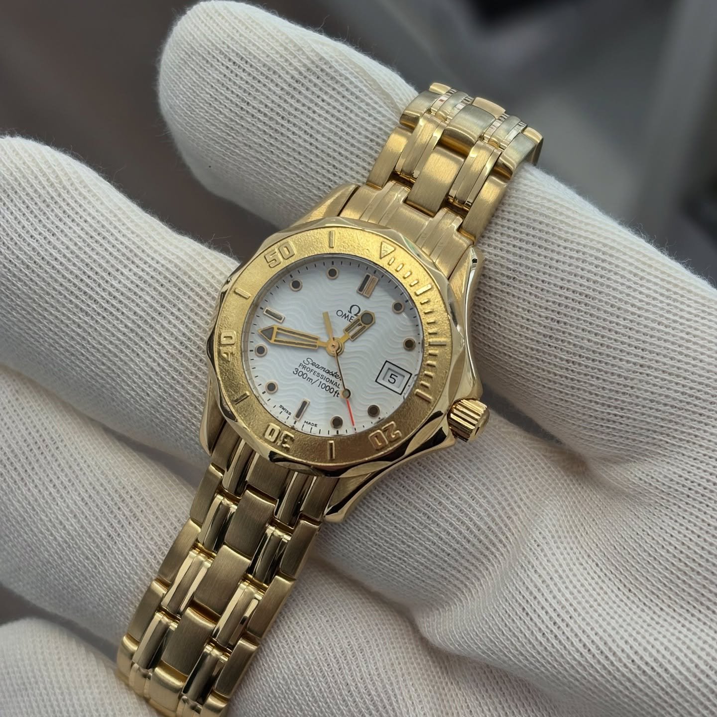 Stunning 18ct Gold Omega Seamaster in for a movement exchange and refurb 

Get in touch 📩
WhatsApp 07852 251120
mcwatches.uk

#watch #watches #watchrepair #watchservice #watchrefurbishment #watchaddict #watchgeek #watchnerd #watchlover #watchmania #