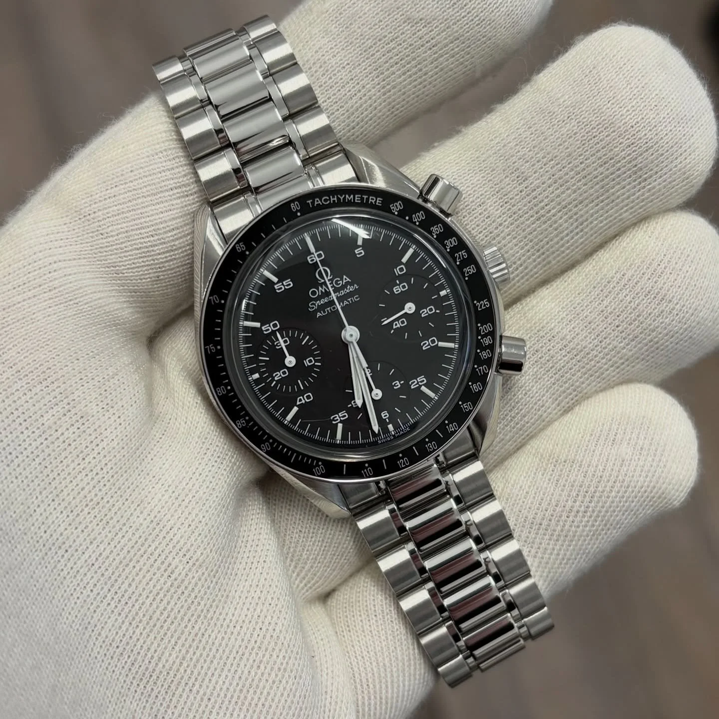 Clean Omega Speedmaster full service and refurb looking brand new again, back in the customers hands 🙌 

Get in touch 📩
WhatsApp 07852 251120
mcwatches.uk

#watch #omega #omegaspeedmaster #watches #manchester