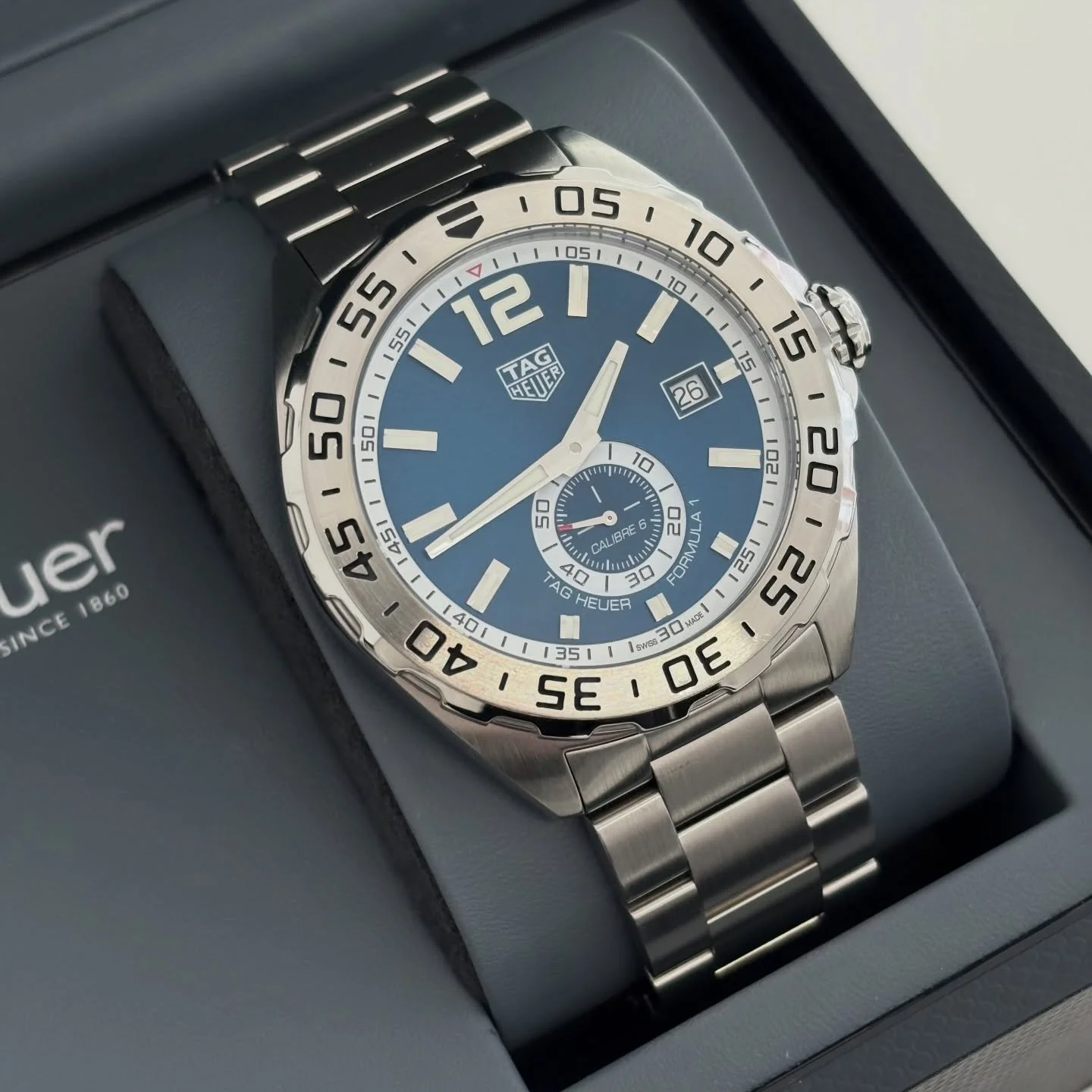 &pound;1095 💸

Tag Heuer Formula 1
Model WAZ2014
Year 2021
Calibre 6 automatic movement
Stainless steel case and bracelet
43mm case

Watch, inner and outer box, booklet and warranty card

Watch serviced and polished like new, small mark on clasp

12