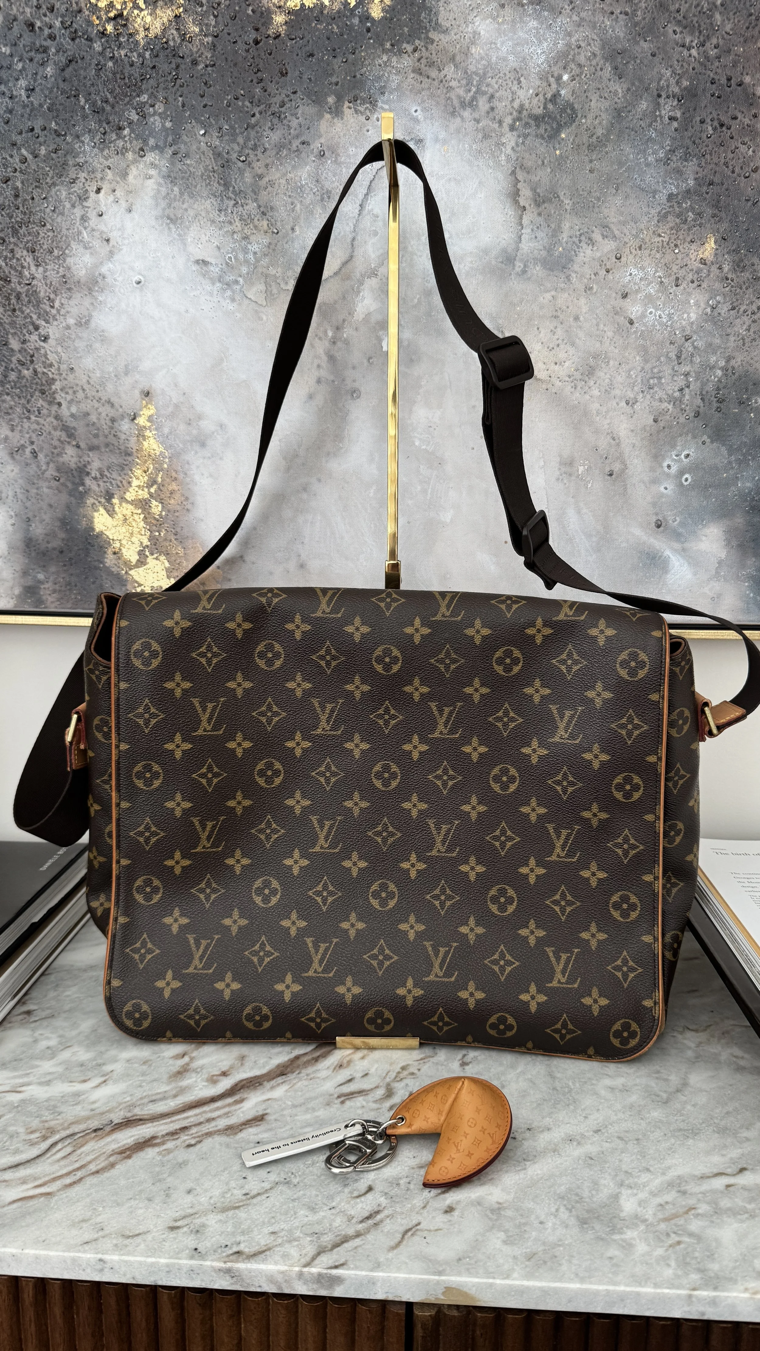 Louis Vuitton 2005 Abbesses in Monogram Canvas