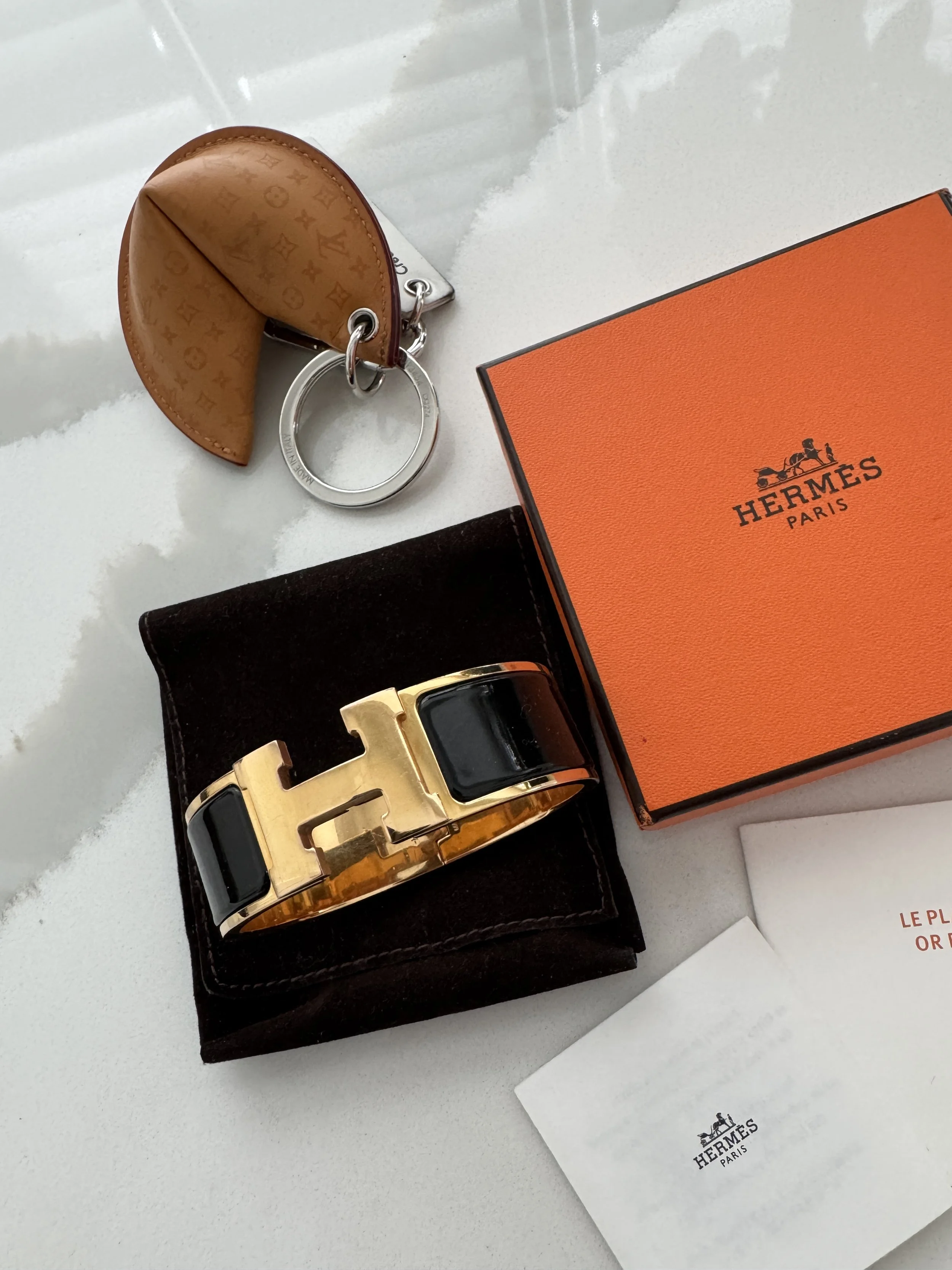 Hermes Bracelet in black enamel inlay
