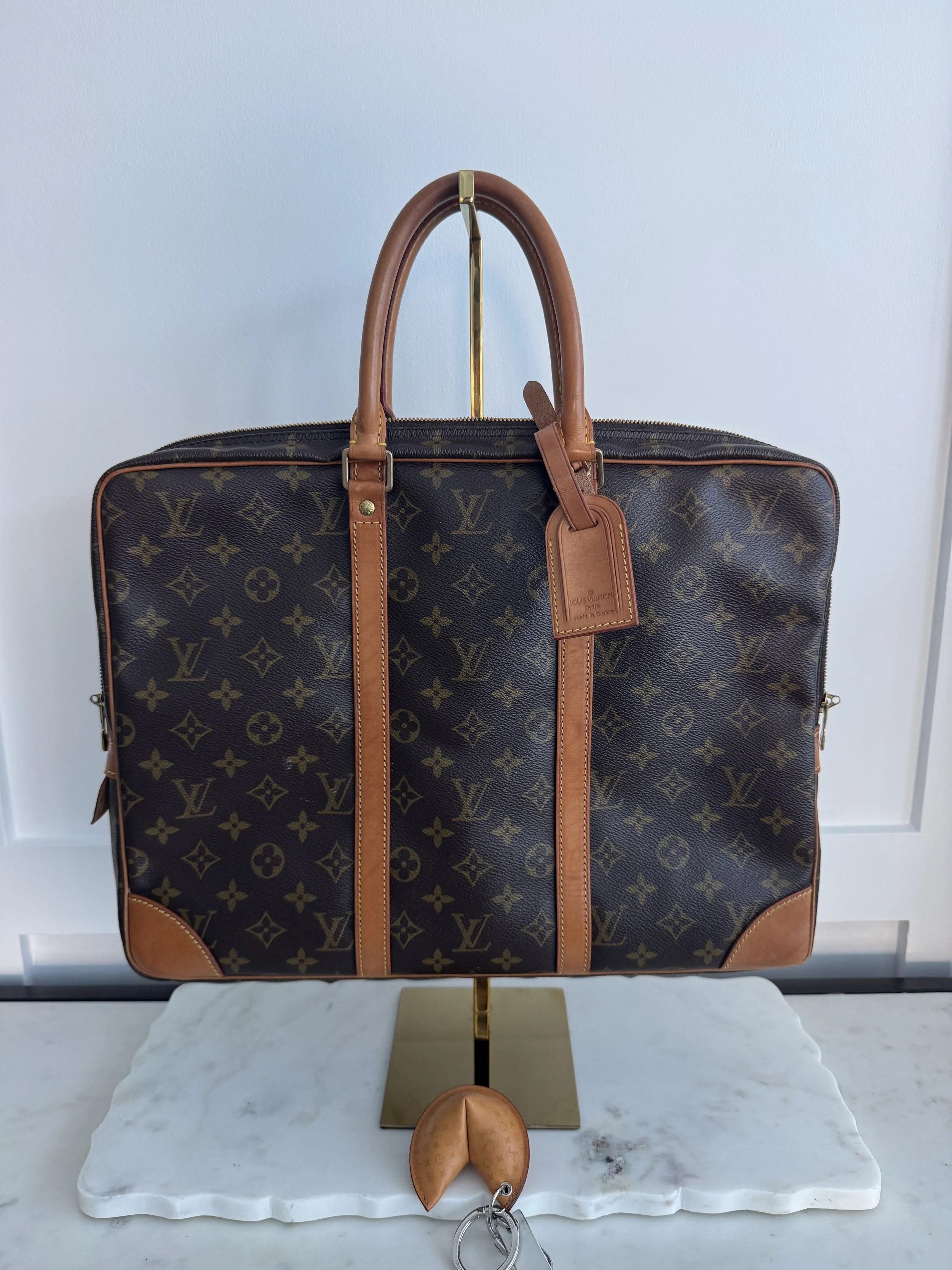 Louis Vuitton Porte Documents in Monogram Canvas
