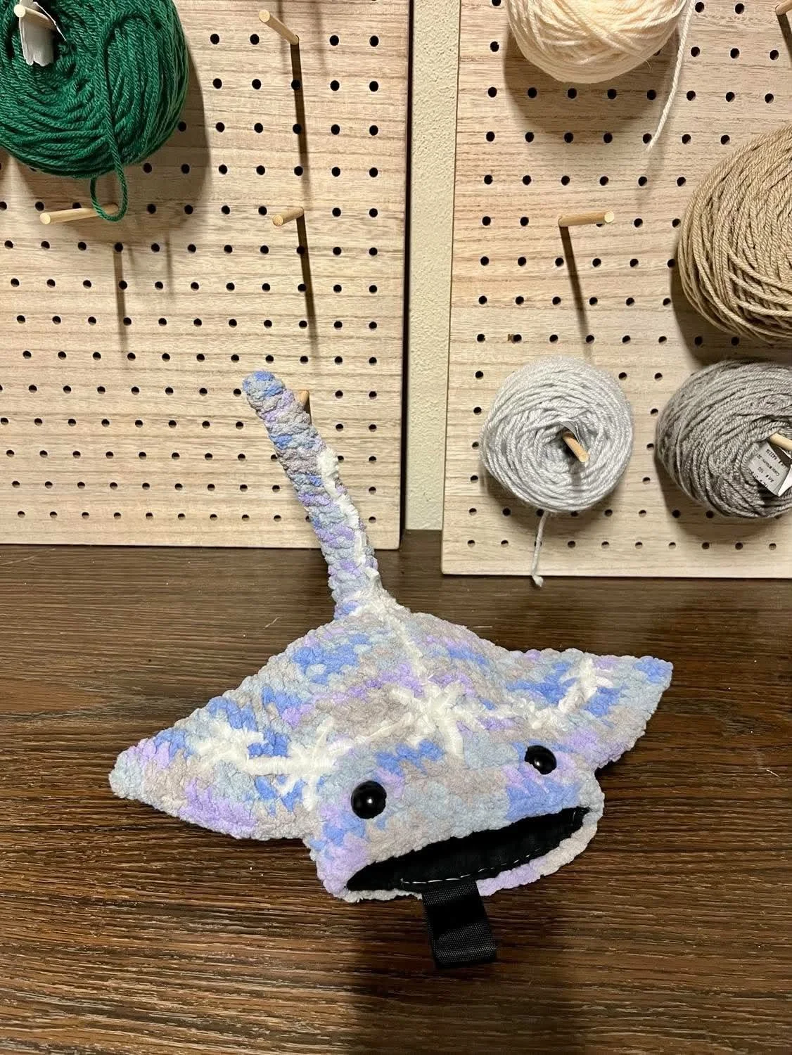 Galaxy Stingray (Glow in the dark!)