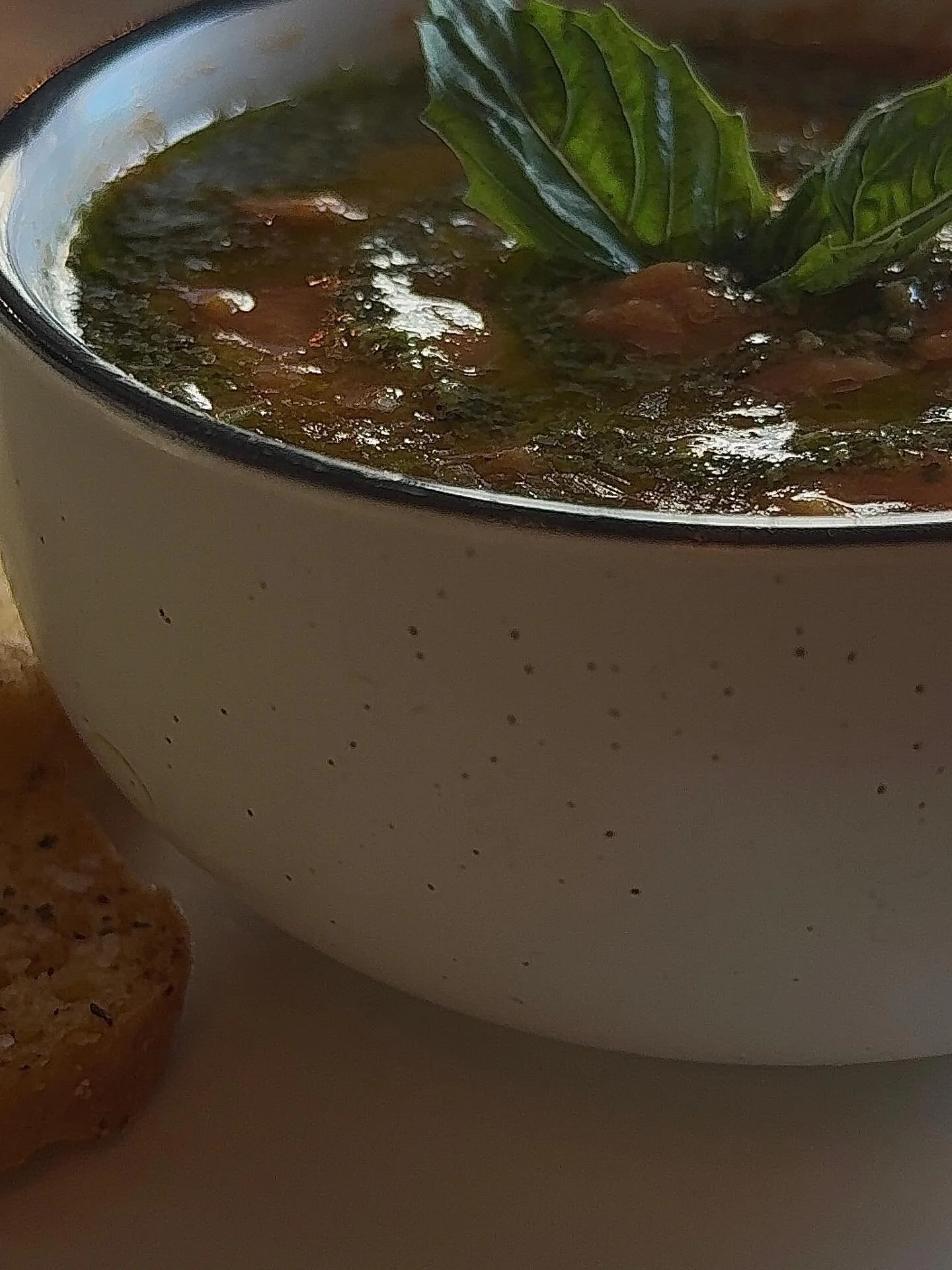 Did you know we have soup?? 
We have a comforting homemade tomato soup served with crostini&rsquo;s🍅🥖
Pairs perfectly with any one of our drinks. my personal fav right now is our limited time Cold brew: The Elphy🙂&zwj;↕️💚🧙🏻&zwj;♀️