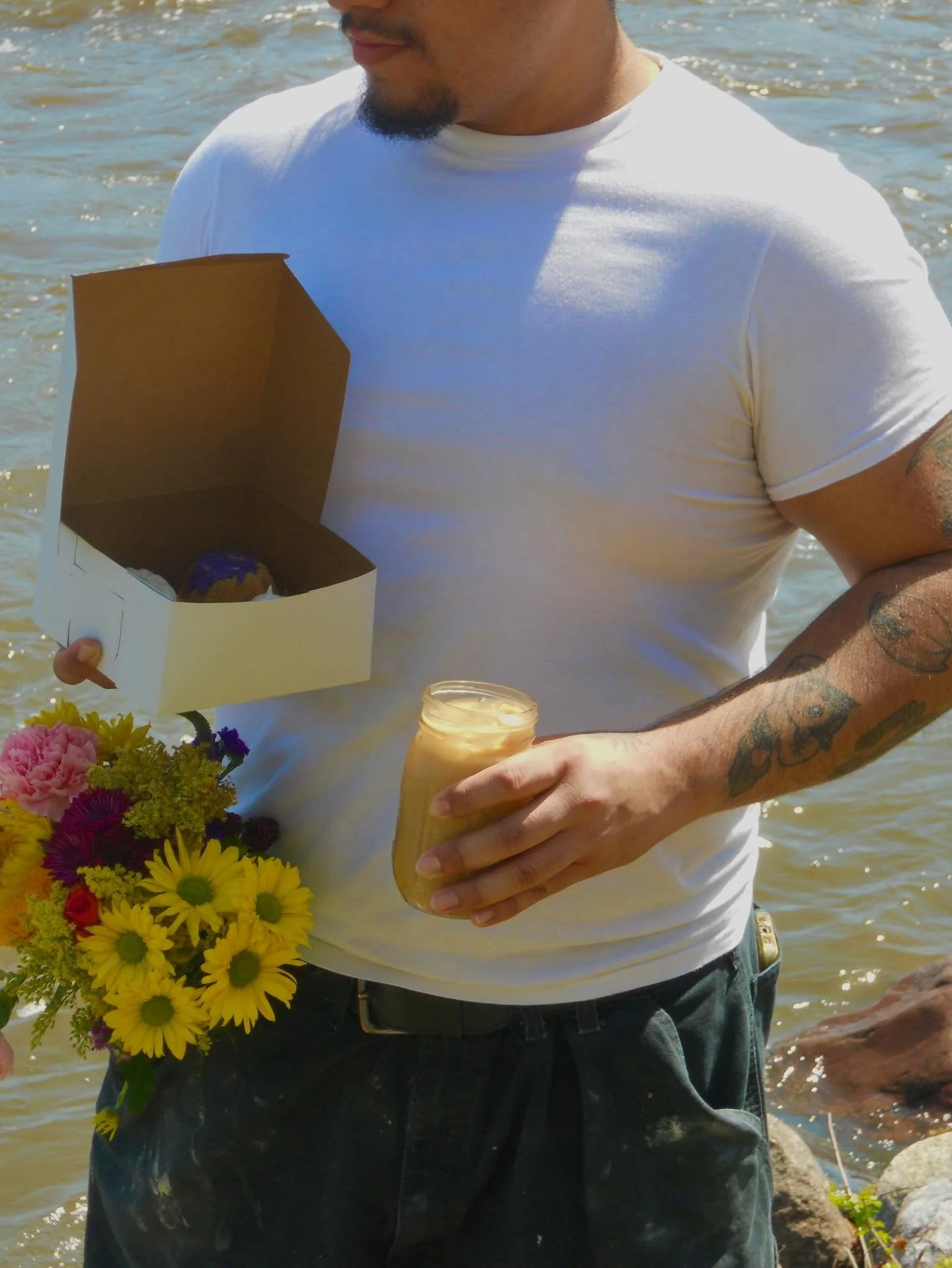 closer and closer and closaaaahhhh to these spring pastries💐🍰