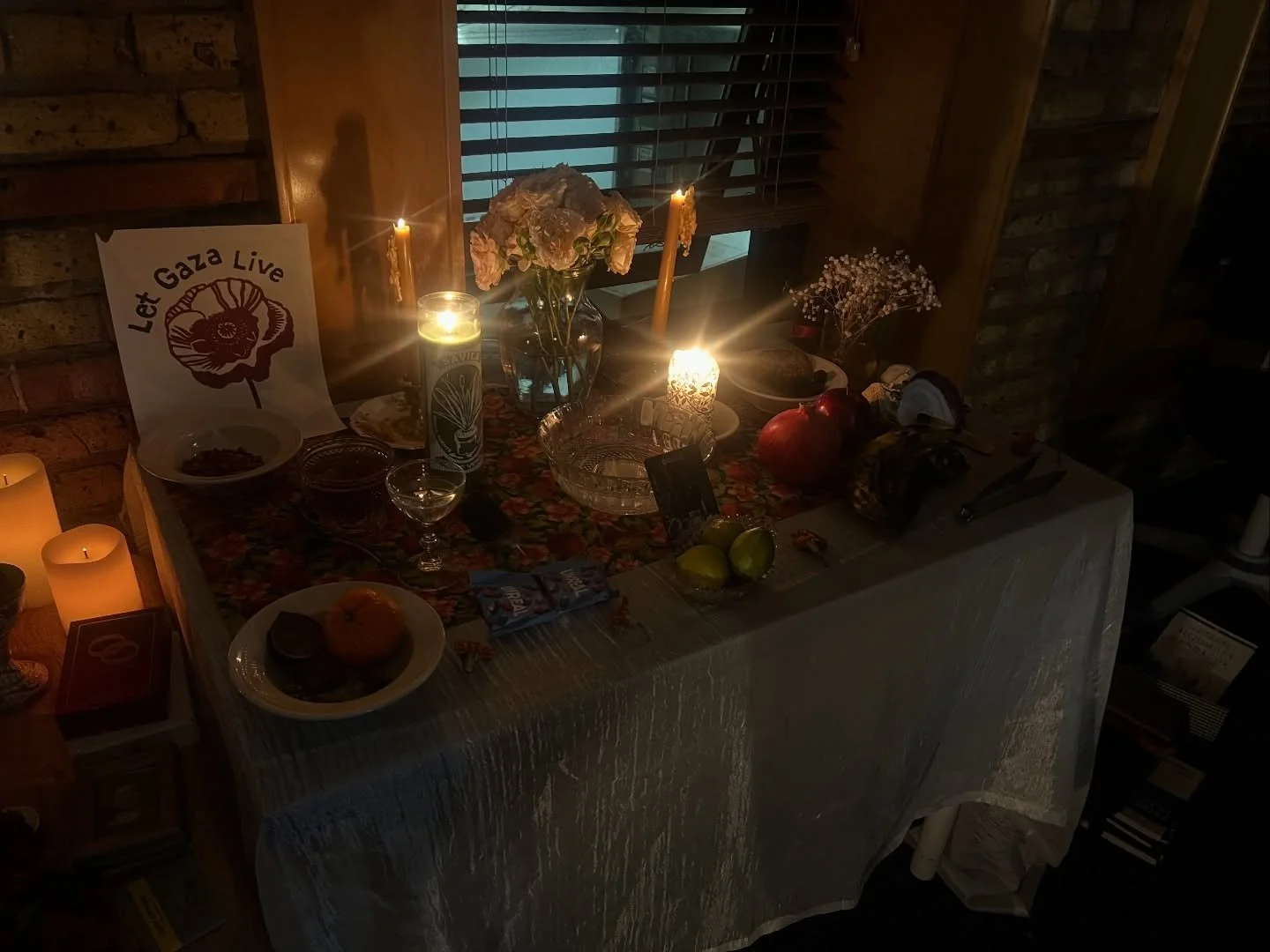 Our first Grief Circle | Build Your Altar was filled with so much love. 🕯️🕯️🕯️ 

We cocreated and built an altar together for the space of Melipona &amp; our healed ancestors. I&rsquo;m so grateful for all who showed up &amp; brought themselves &a