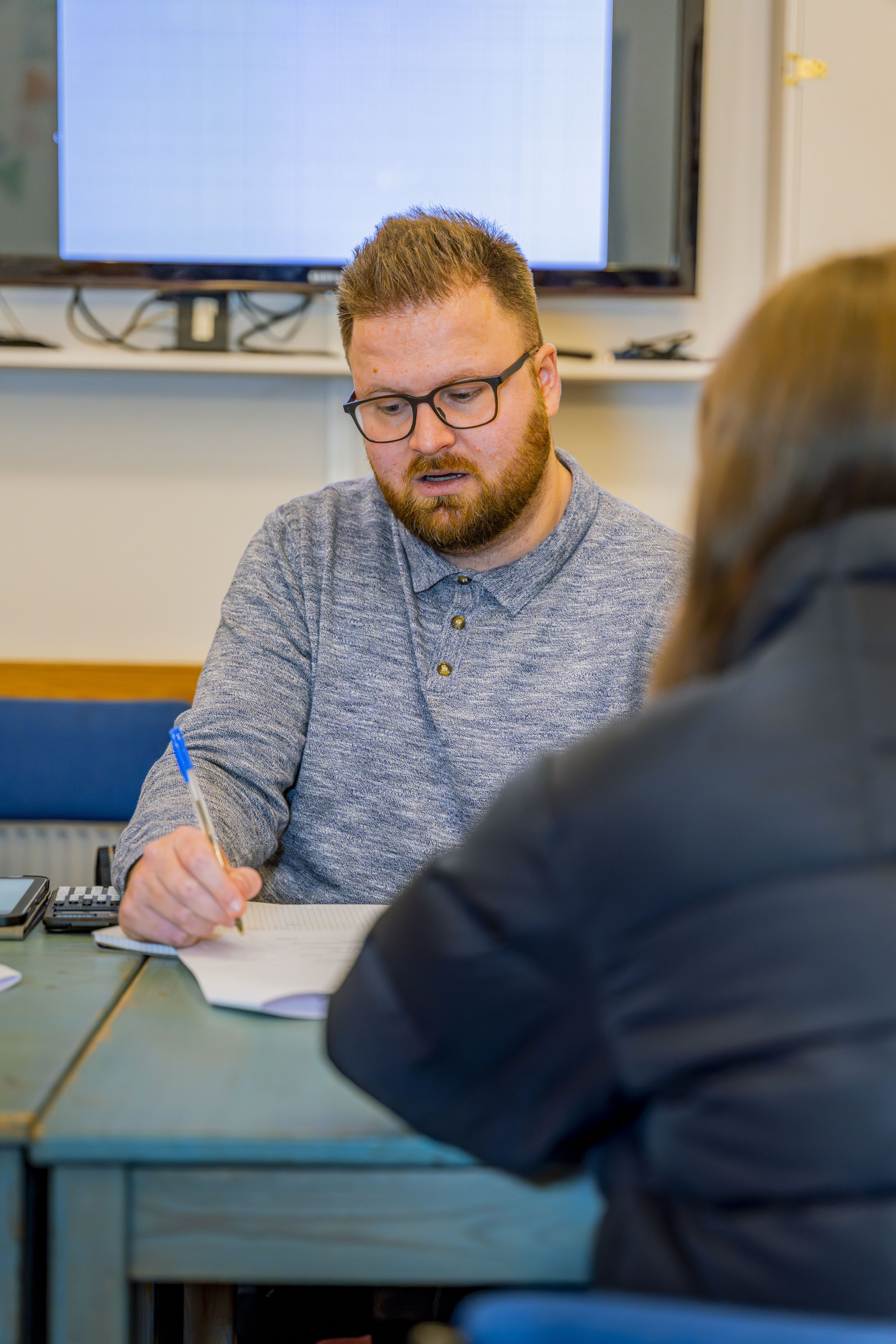 1-1 Private tutor teaching Maths GCSE in Yeovil, Somerset.