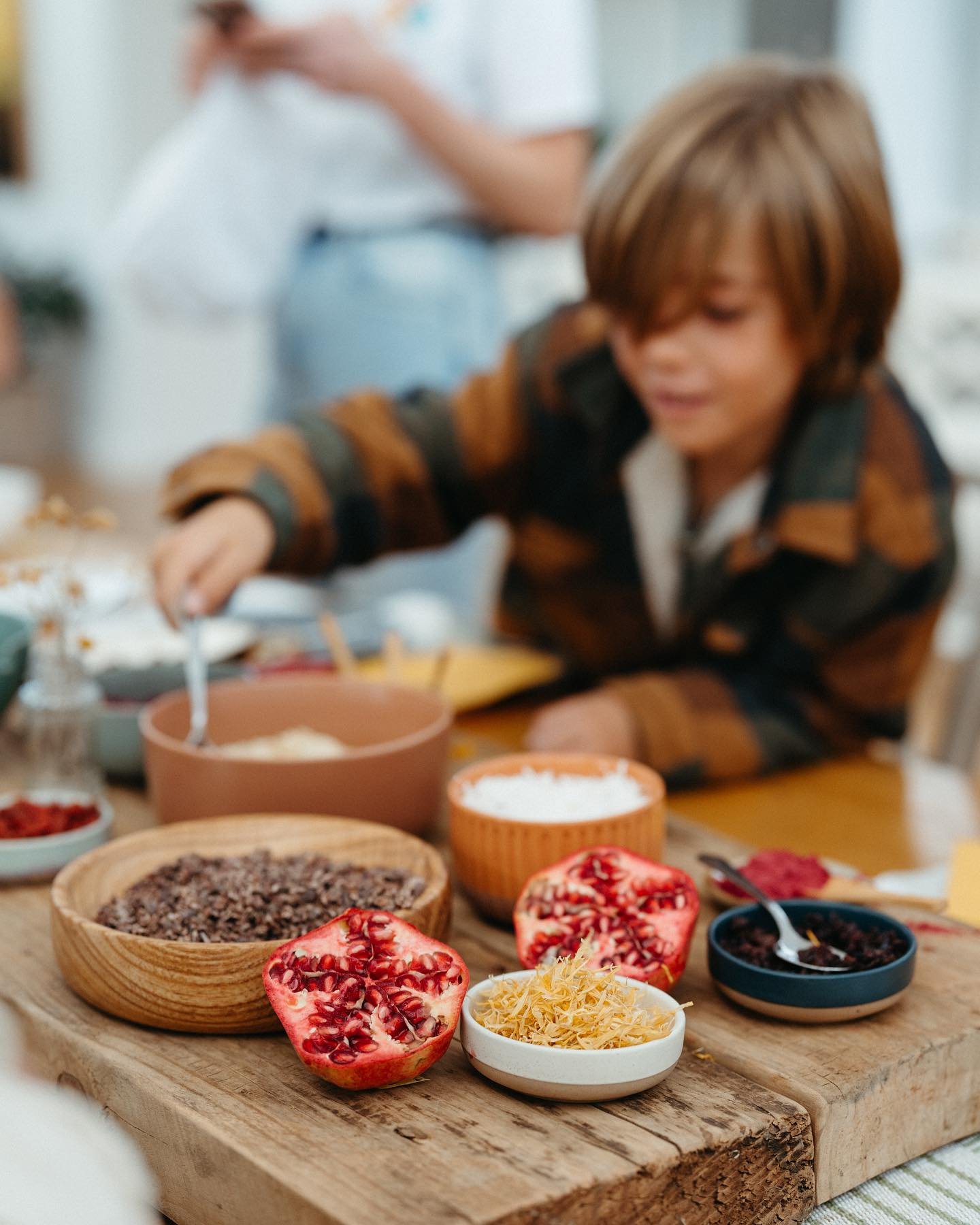 In our culinary workshops we always celebrate earth&rsquo;s pantry by focusing on organic, natural wholefoods that show children that all the best treats are grown in soil 🌱 

Thank you to our local suppliers for all of your wholesome goodness 🤎 @m