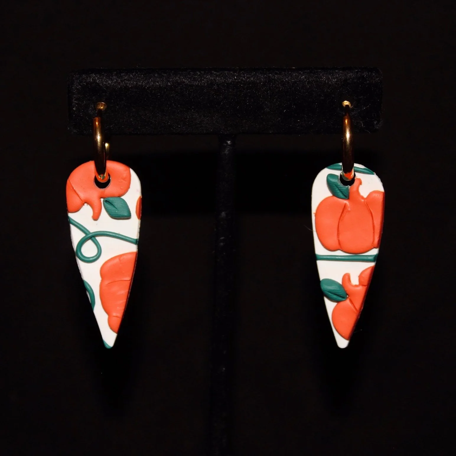 White Pumpkin Teardrop.jpg