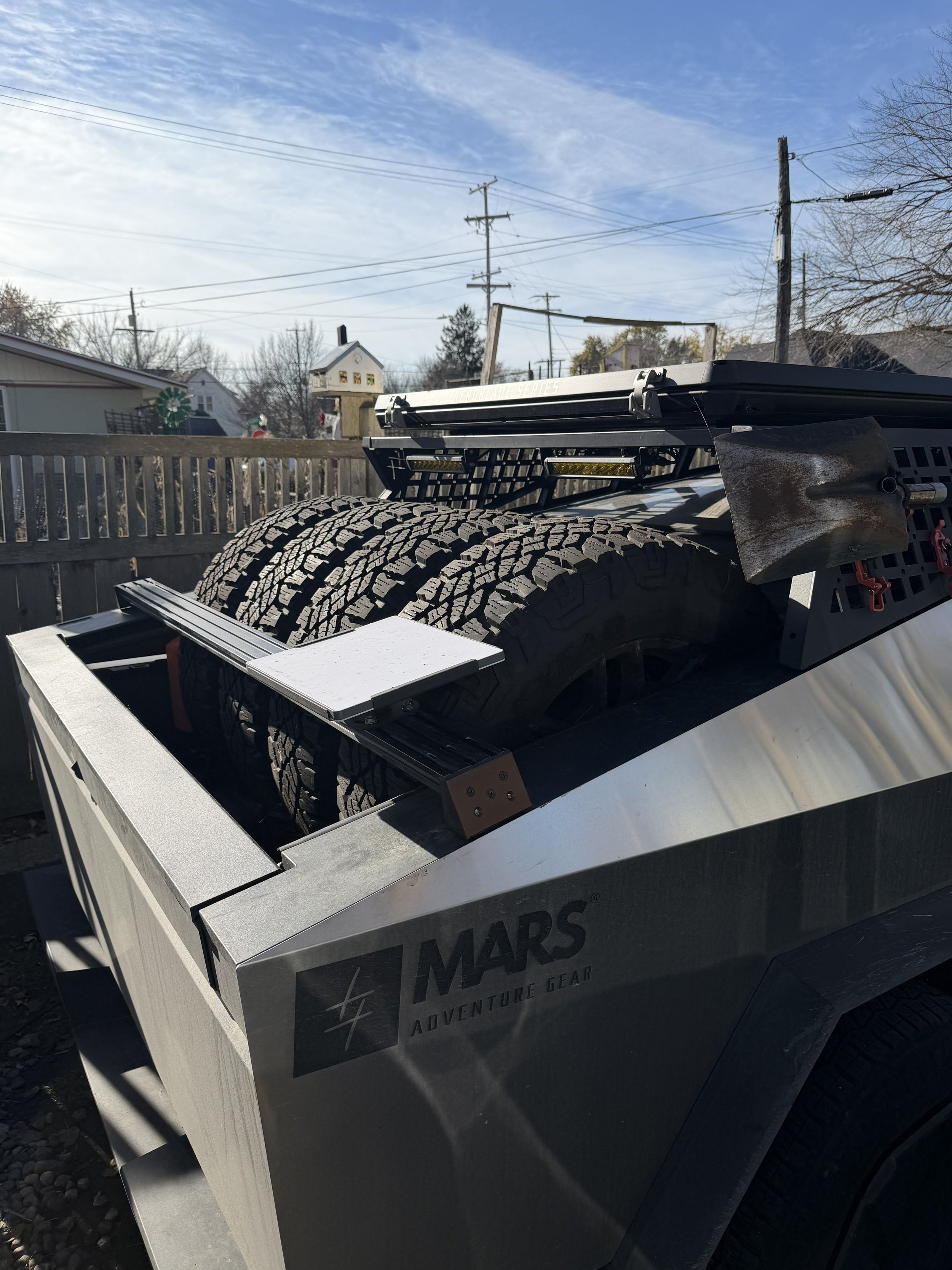 Cybertruck Winter Tire Range Test at 70 MPH