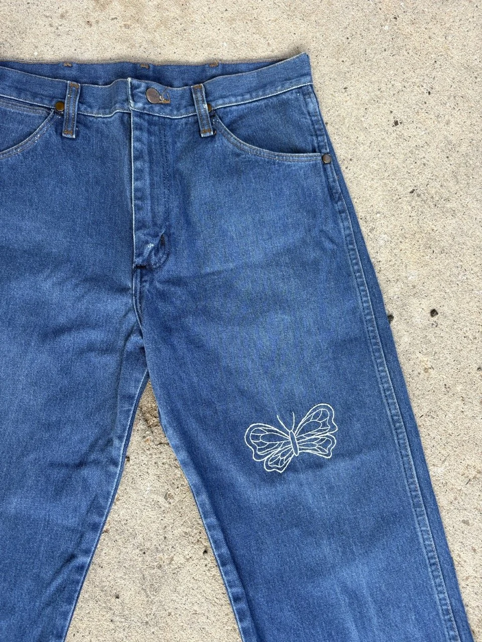 butterfly vintage wranglers (33x34)