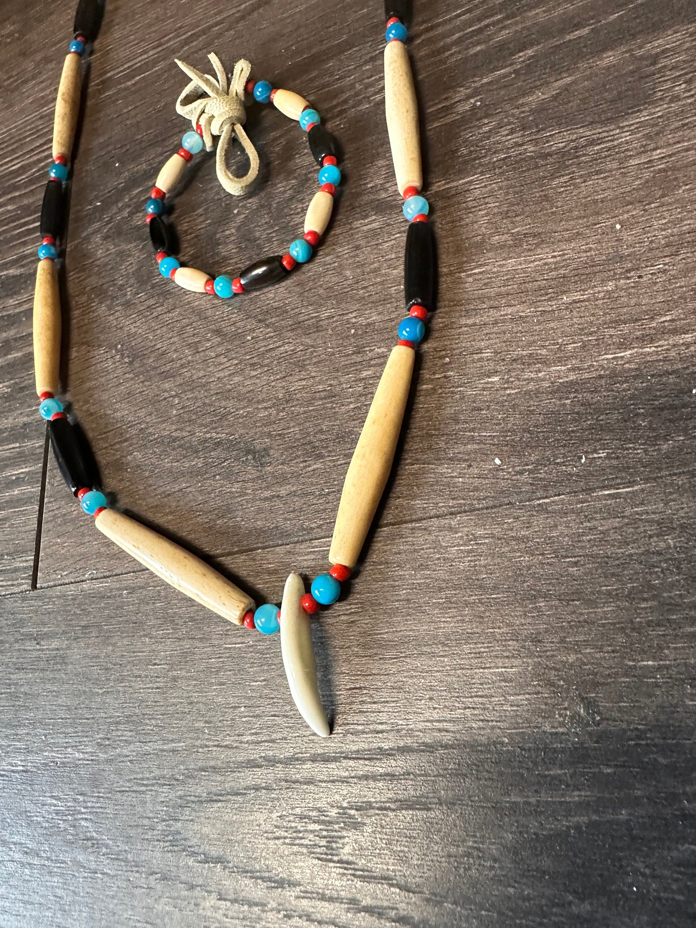 https://i.etsystatic.com/5716350/r/il/06a3a6/5608459810/il_fullxfull.5608459810_pt7r.jpg