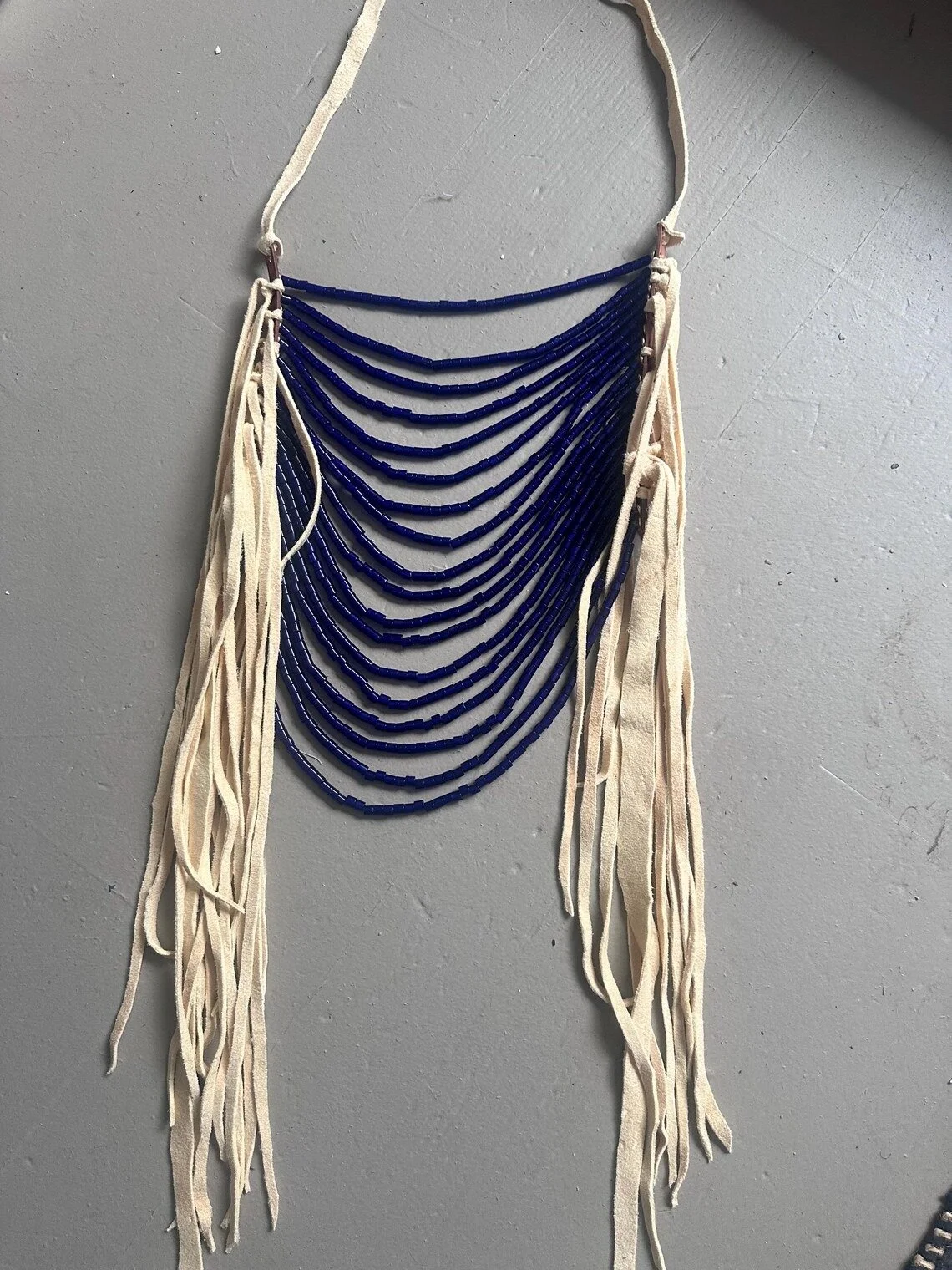 Loop necklace.jpg