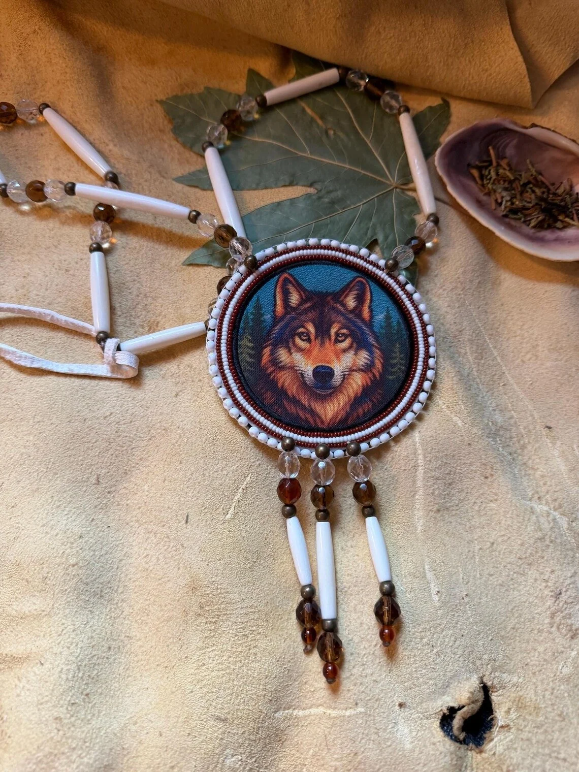 Wolf medallion 4.jpg