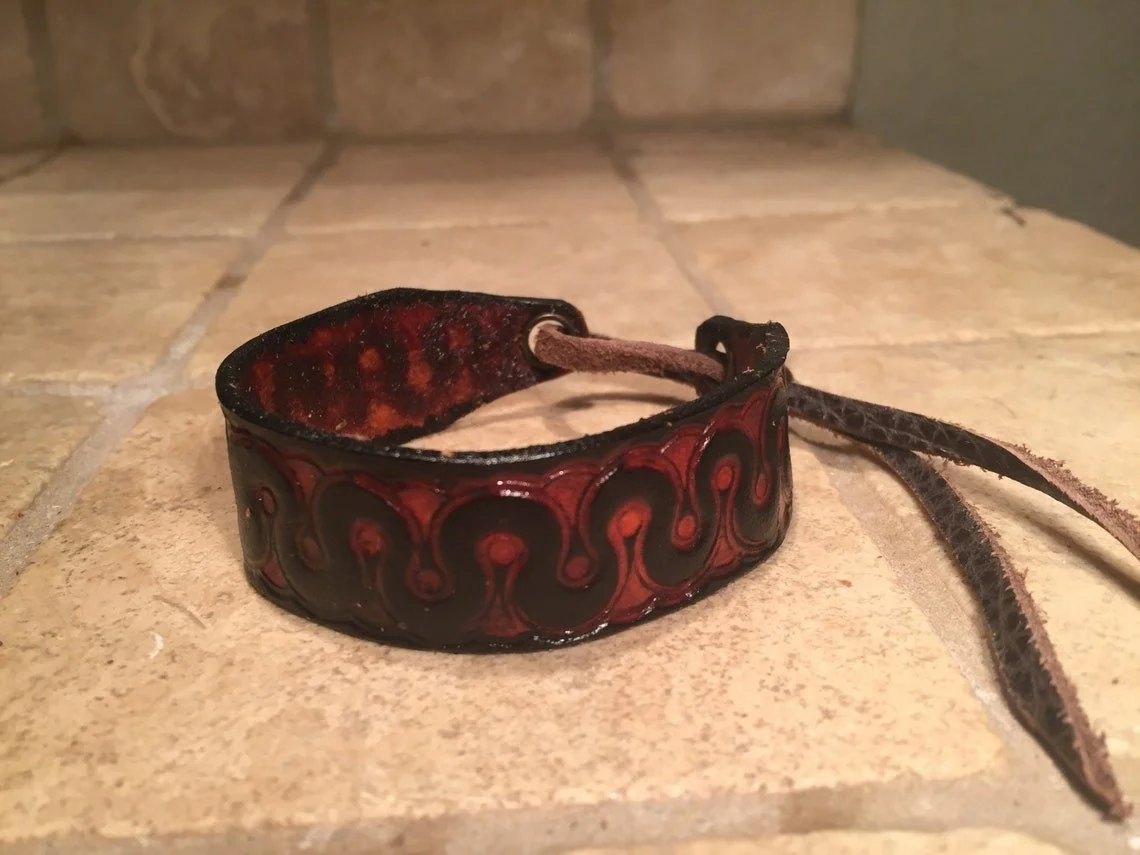Bracelet swirl 2.jpg